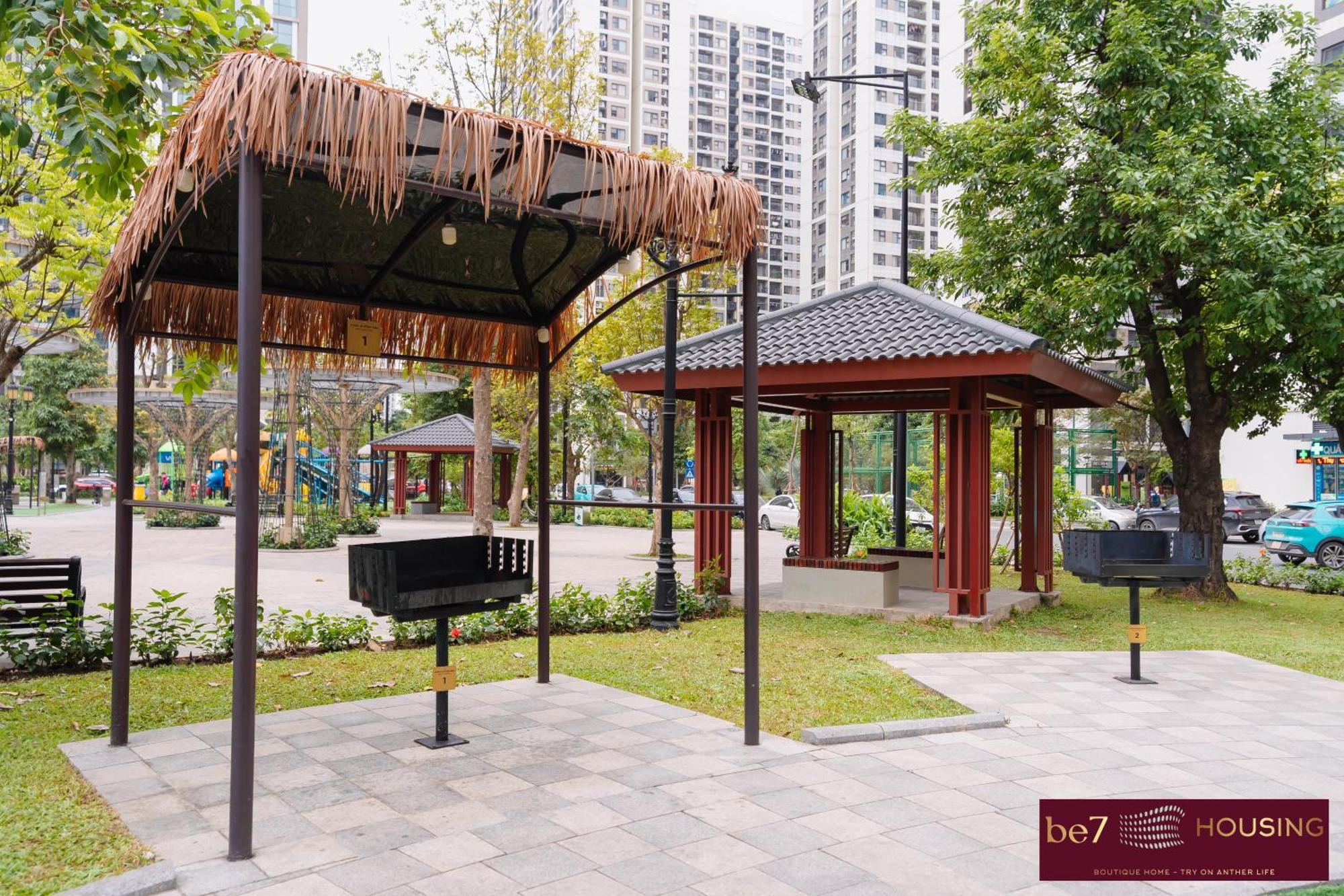 High Ser-apt -warmly & Spacious- Peaceful- Bathtub- Greenview- Nearly Bus Stop- 30mins By Car To Hanoioldquater - Vinhomes Oceanpark Apartment Hanoi