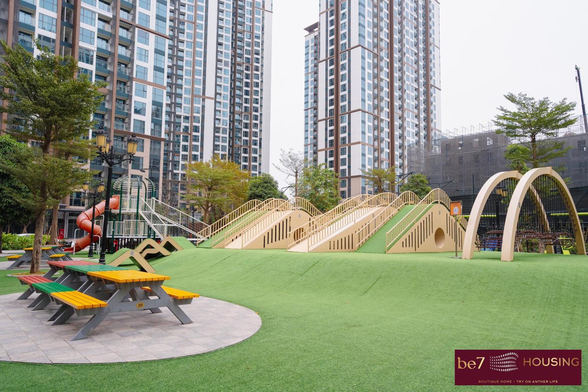 High Ser-apt -warmly & Spacious- Peaceful- Bathtub- Greenview- Nearly Bus Stop- 30mins By Car To Hanoioldquater - Vinhomes Oceanpark Apartment