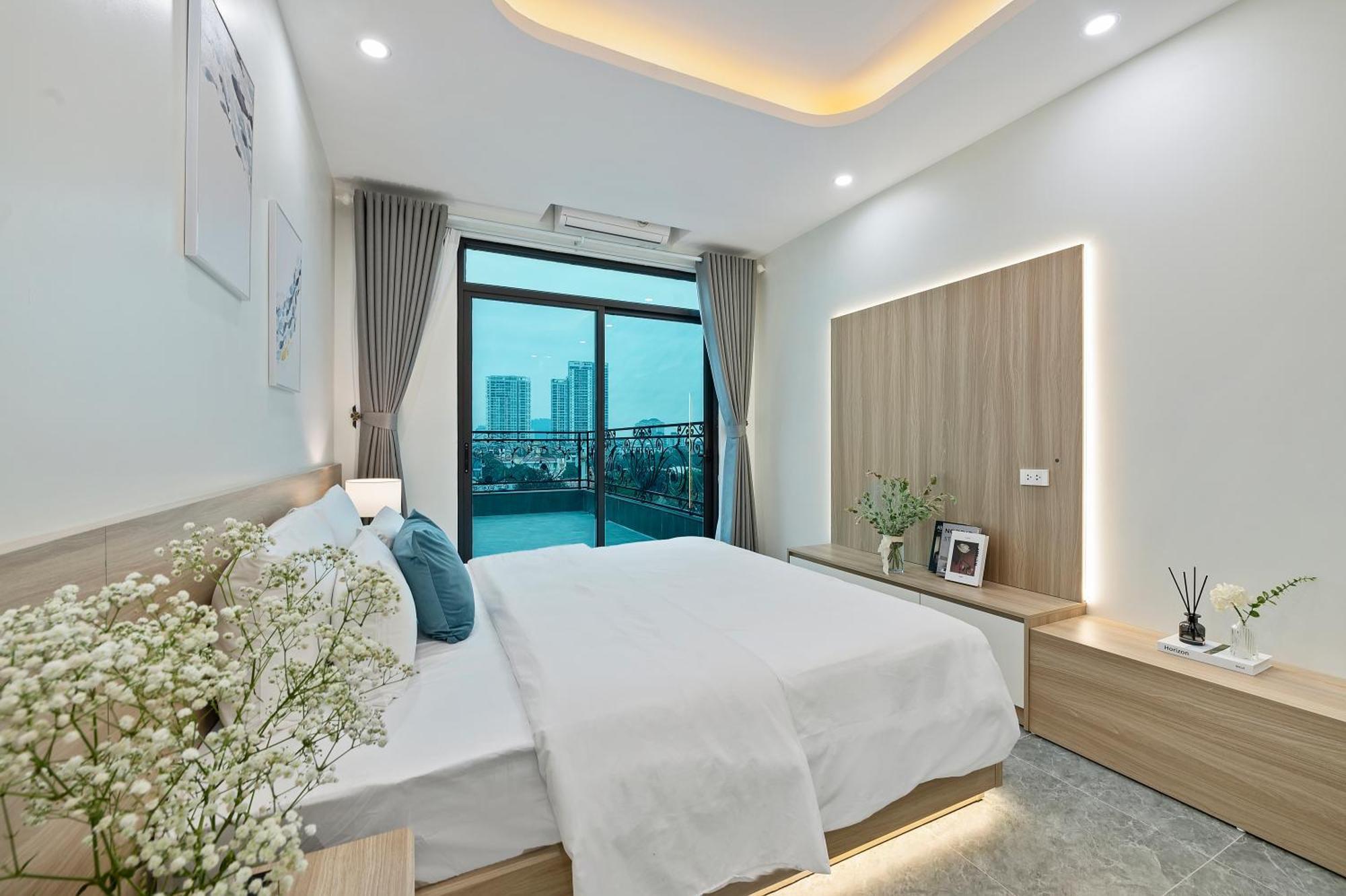 22land Cosmos Hotel 4*