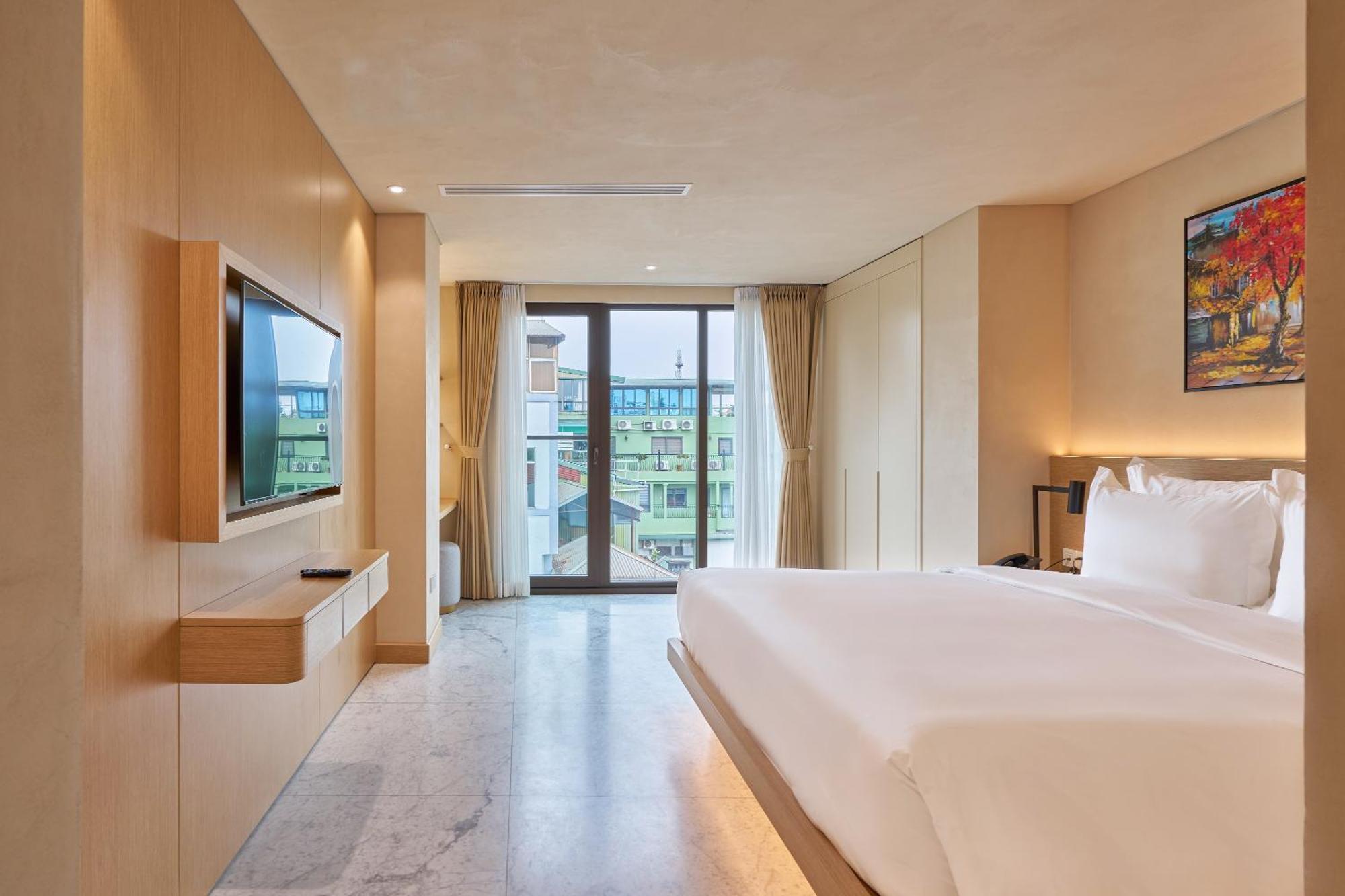Aparthotel The Five Lilas *