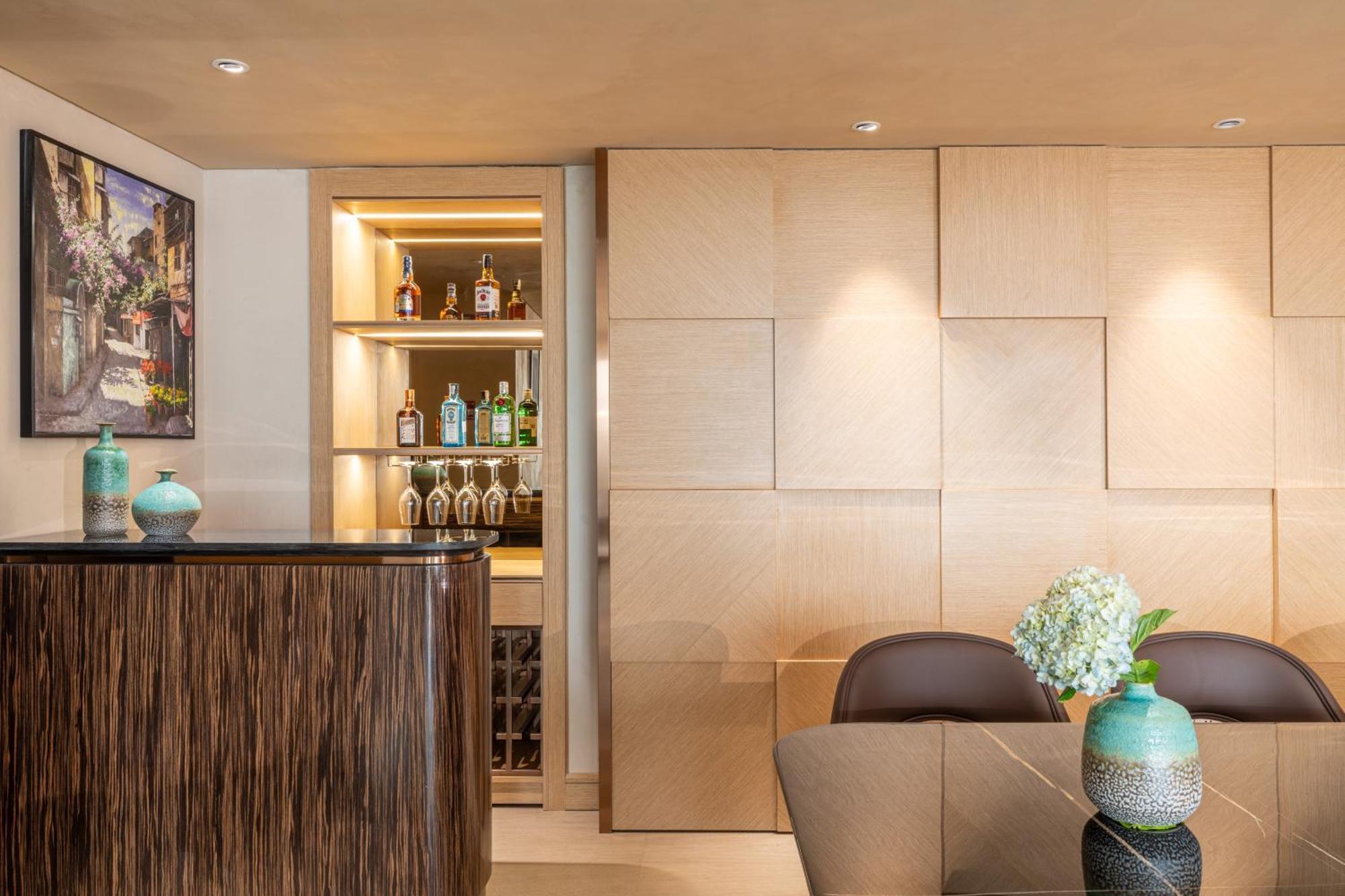 The Five Lilas Aparthotel *