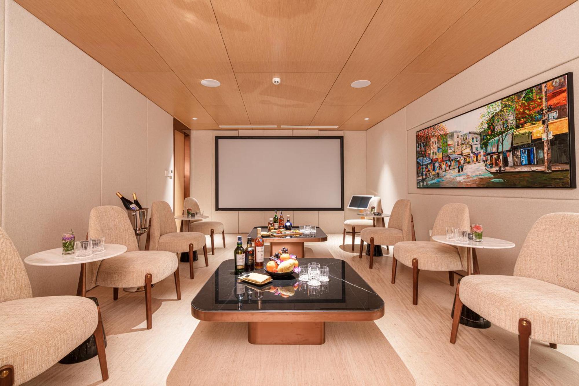 The Five Lilas Aparthotel Hanoi