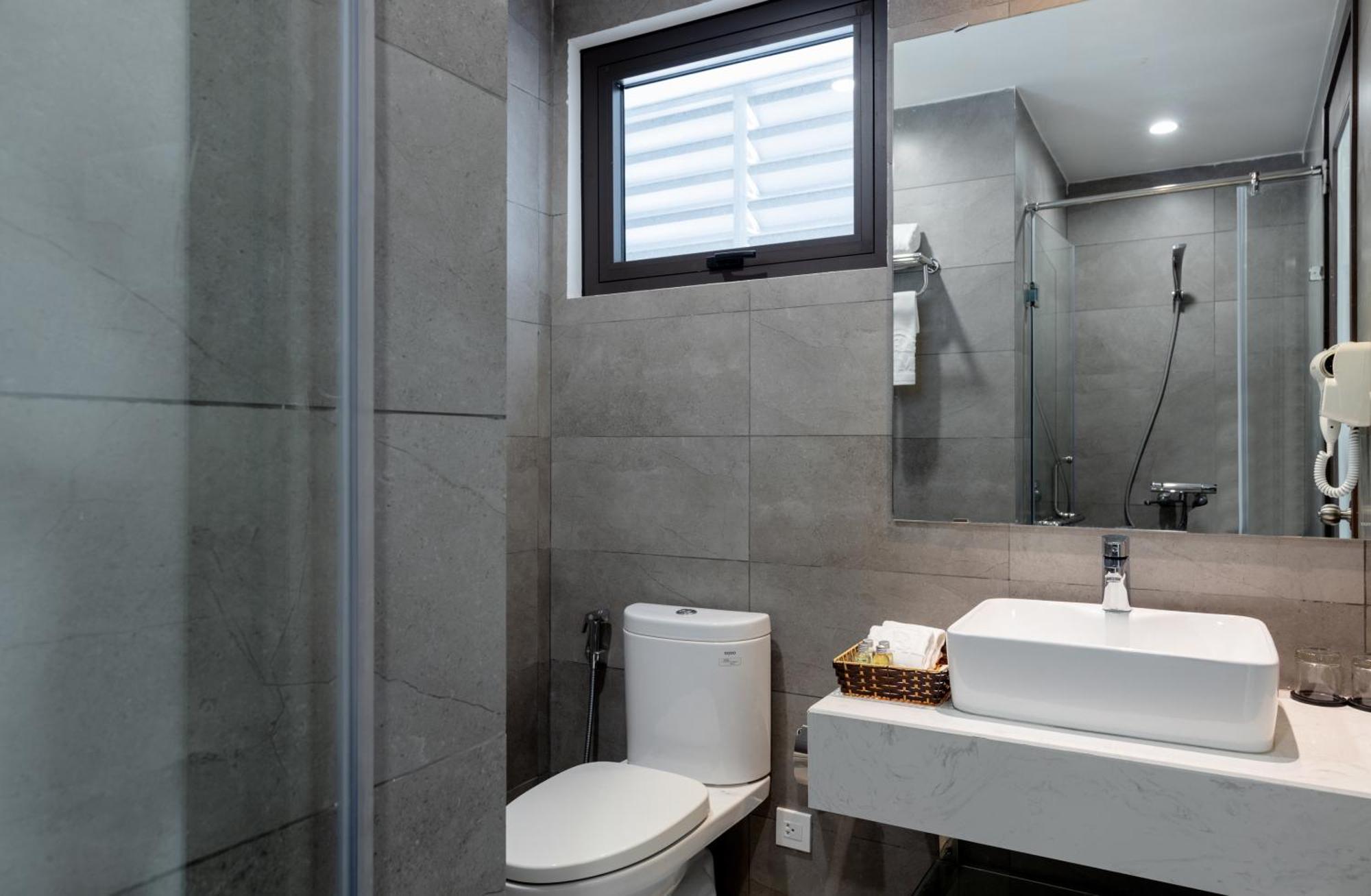 La Batisse 3* Hà Nội