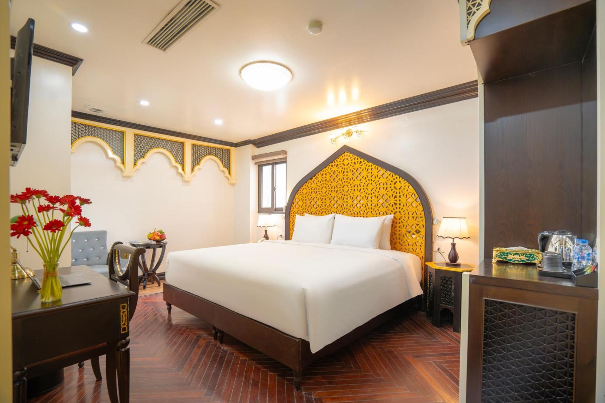 Hotel Du Palace 4*