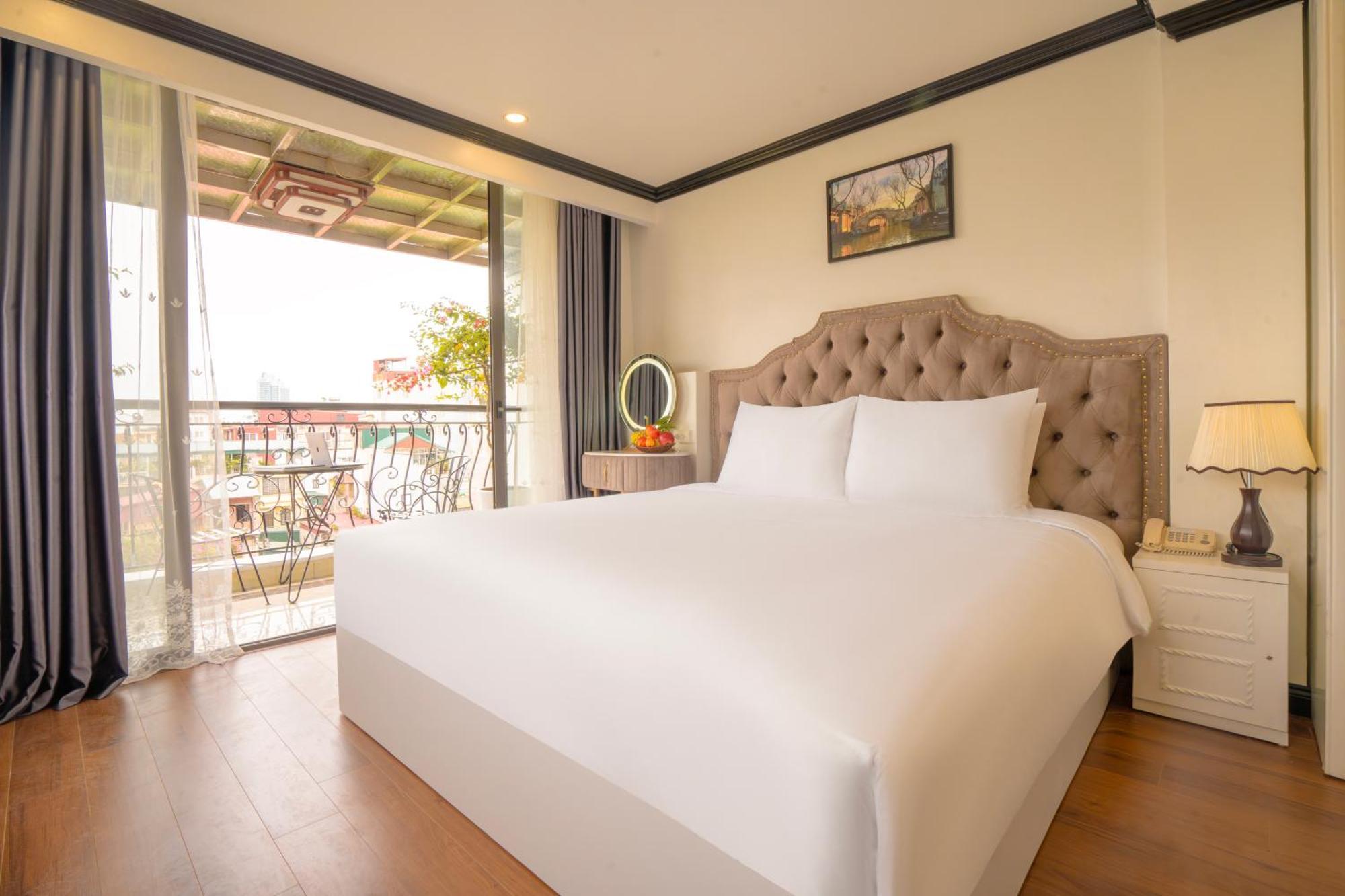 Du Palace Hotel 4*