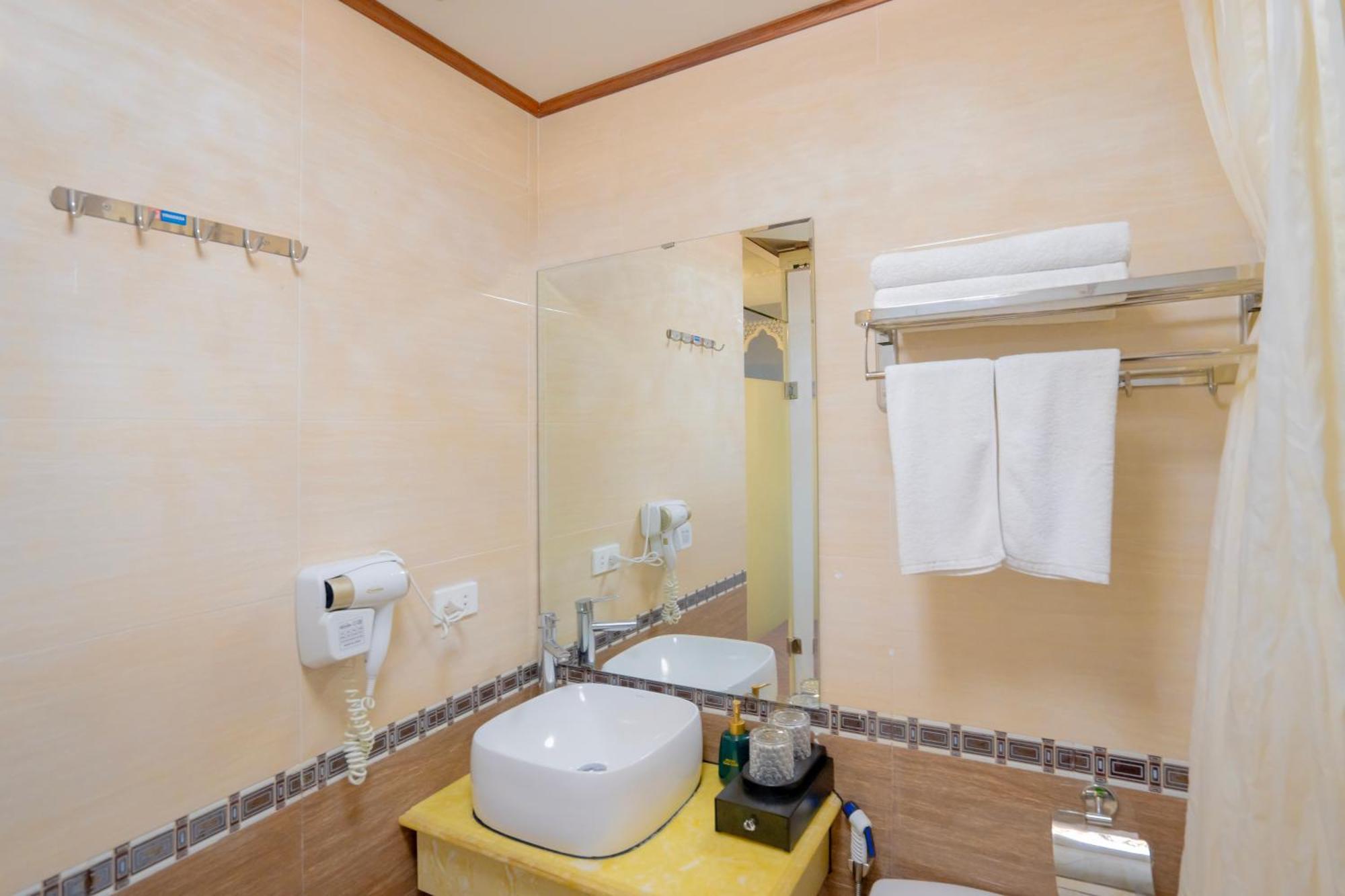 Hotel Du Palace 4*