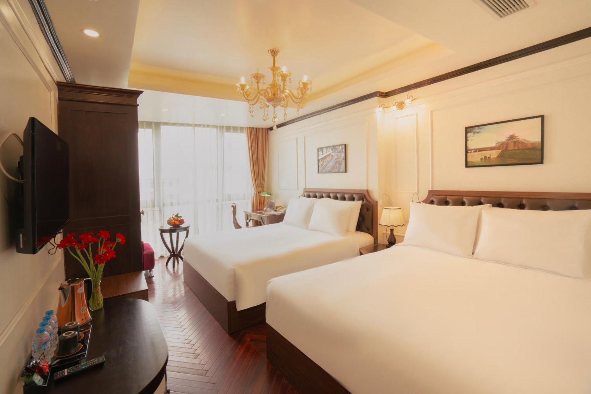 Du Palace Hotel 4*