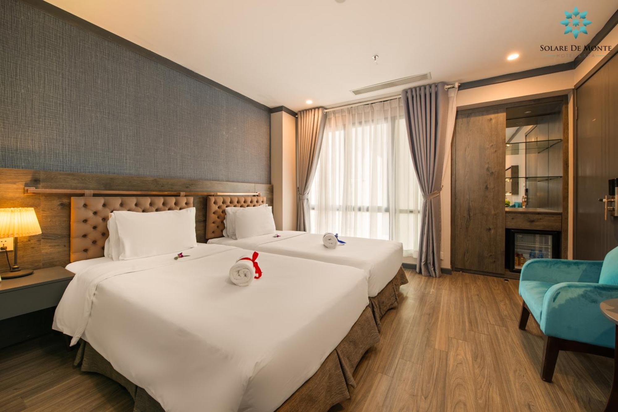 Khách Sạn&spa De Legend 4*