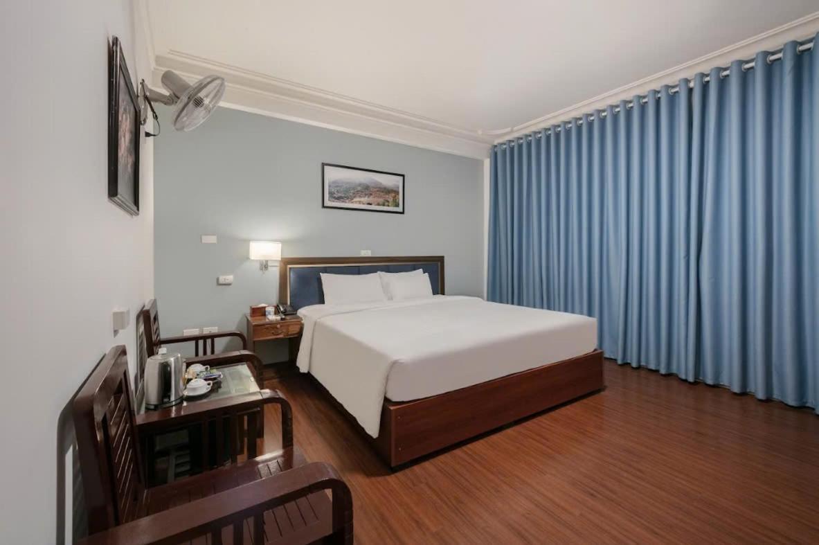 Hotel A25 - 45b Giang Vo 2*