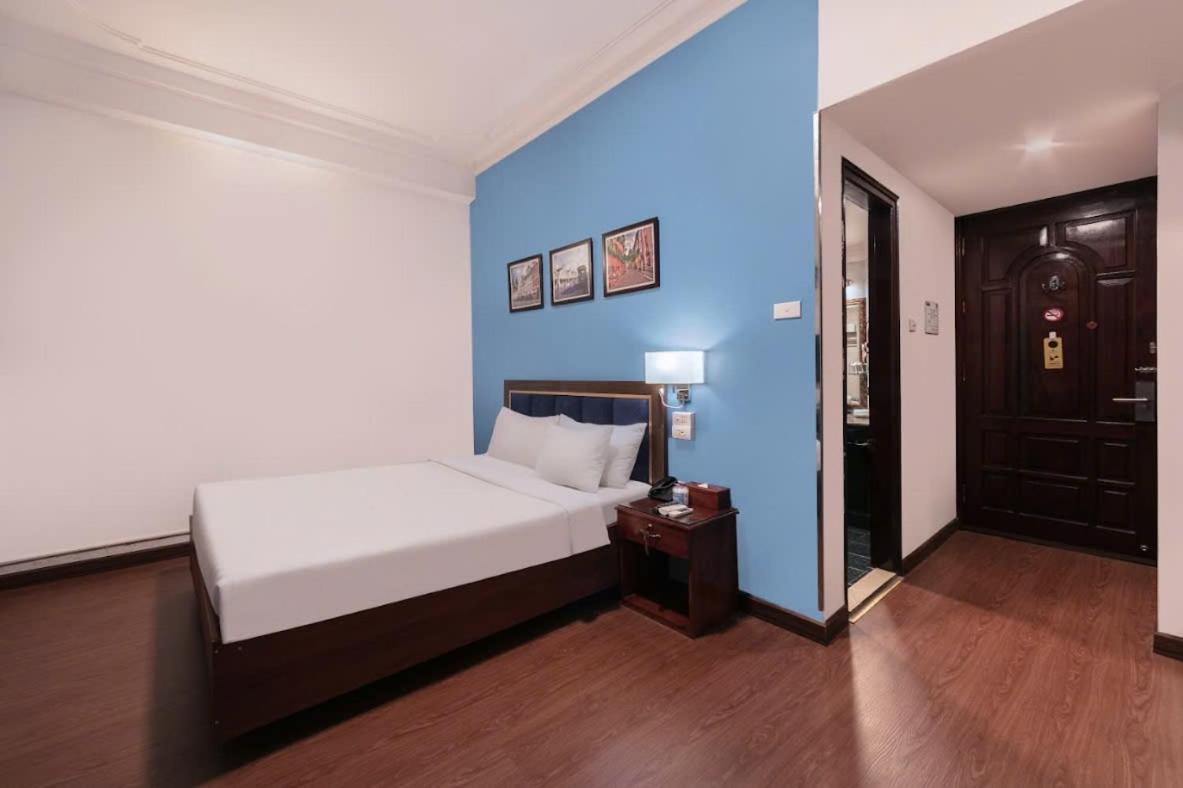 Hotel A25 - 45b Giang Vo 2*