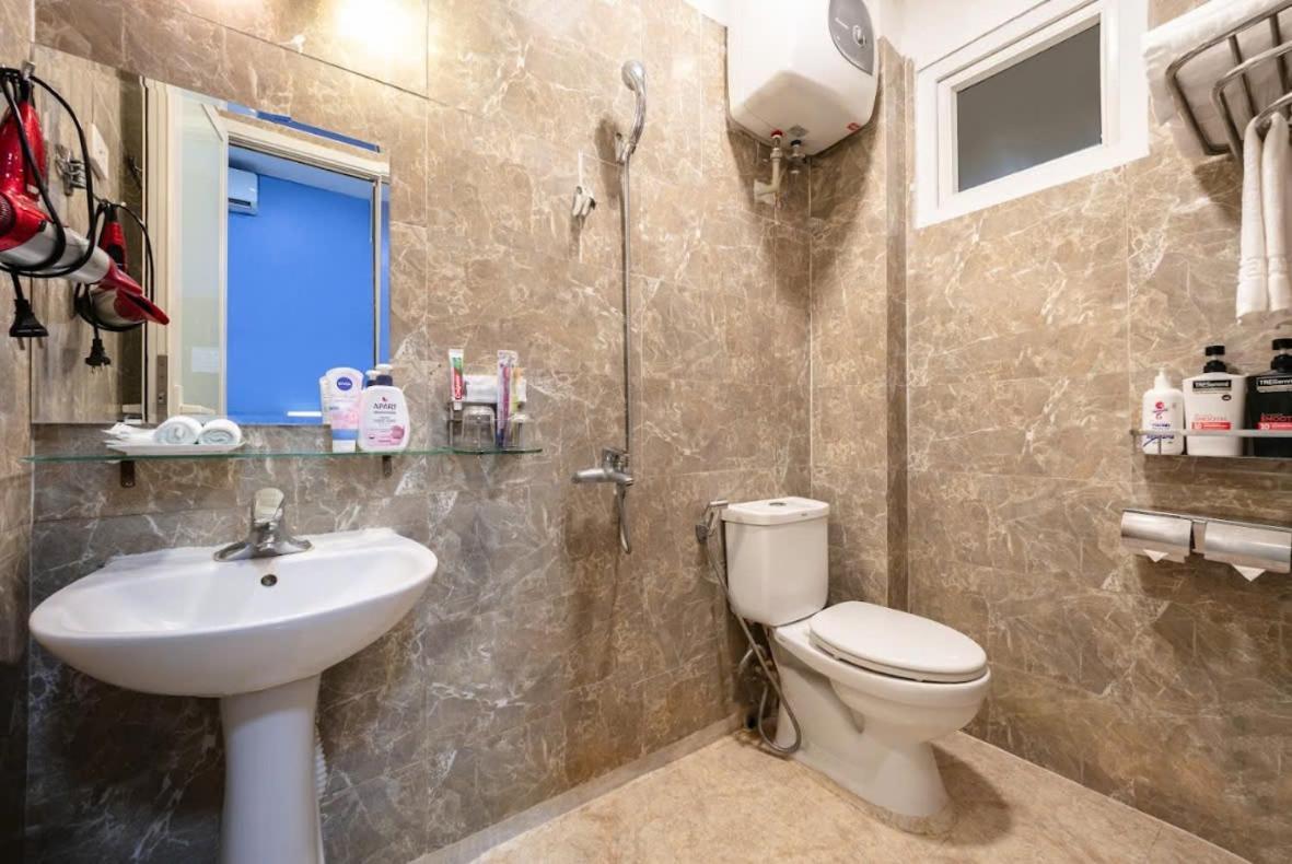 A25 - Hoang Quoc Viet Hotel