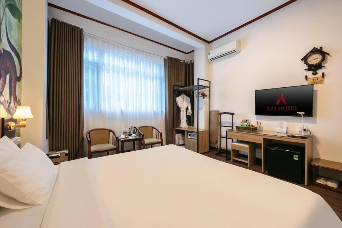 A25 - 80 Mai Hac De Hotel 2*