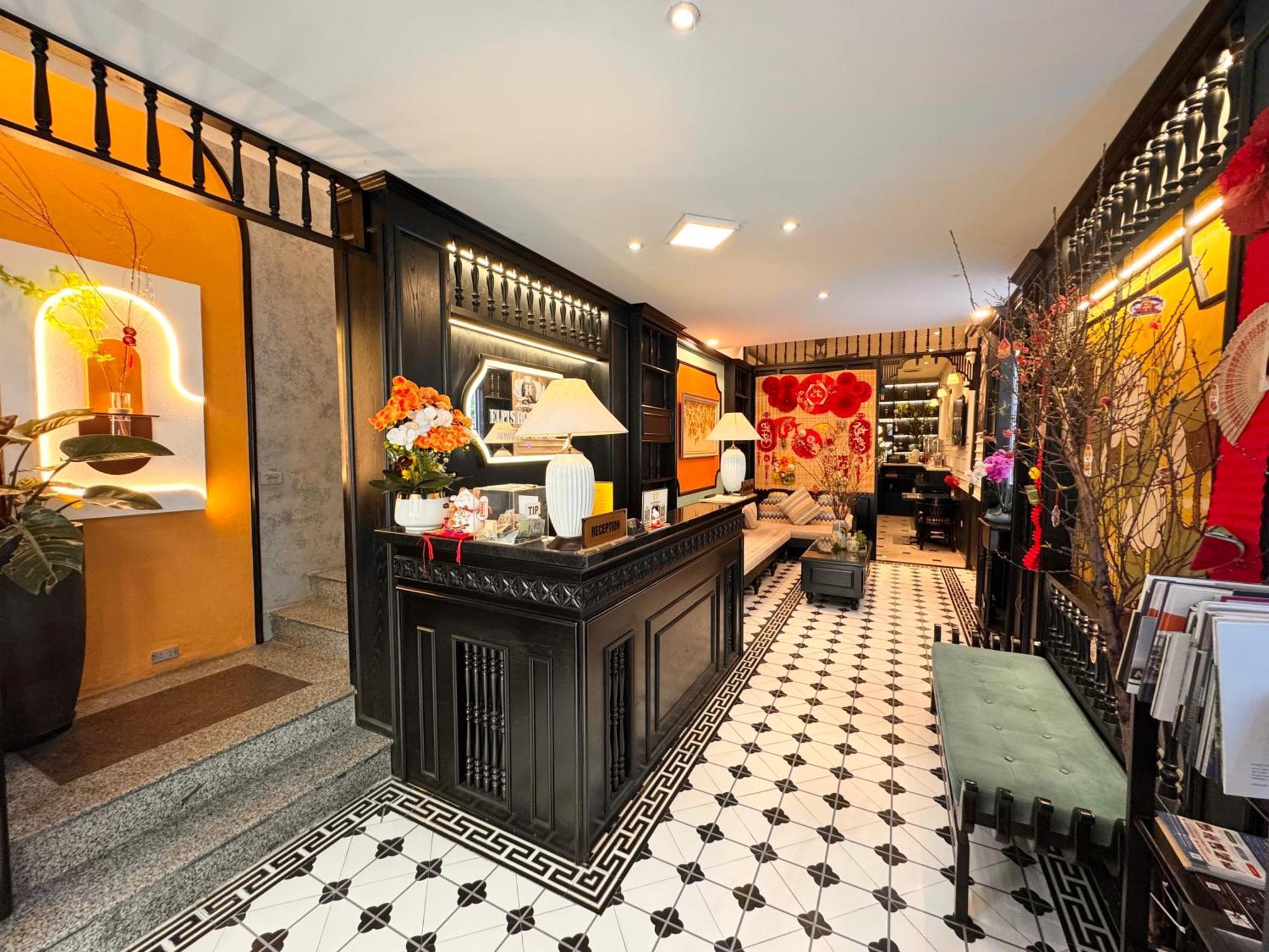 Elpis & Hotel Hanoi