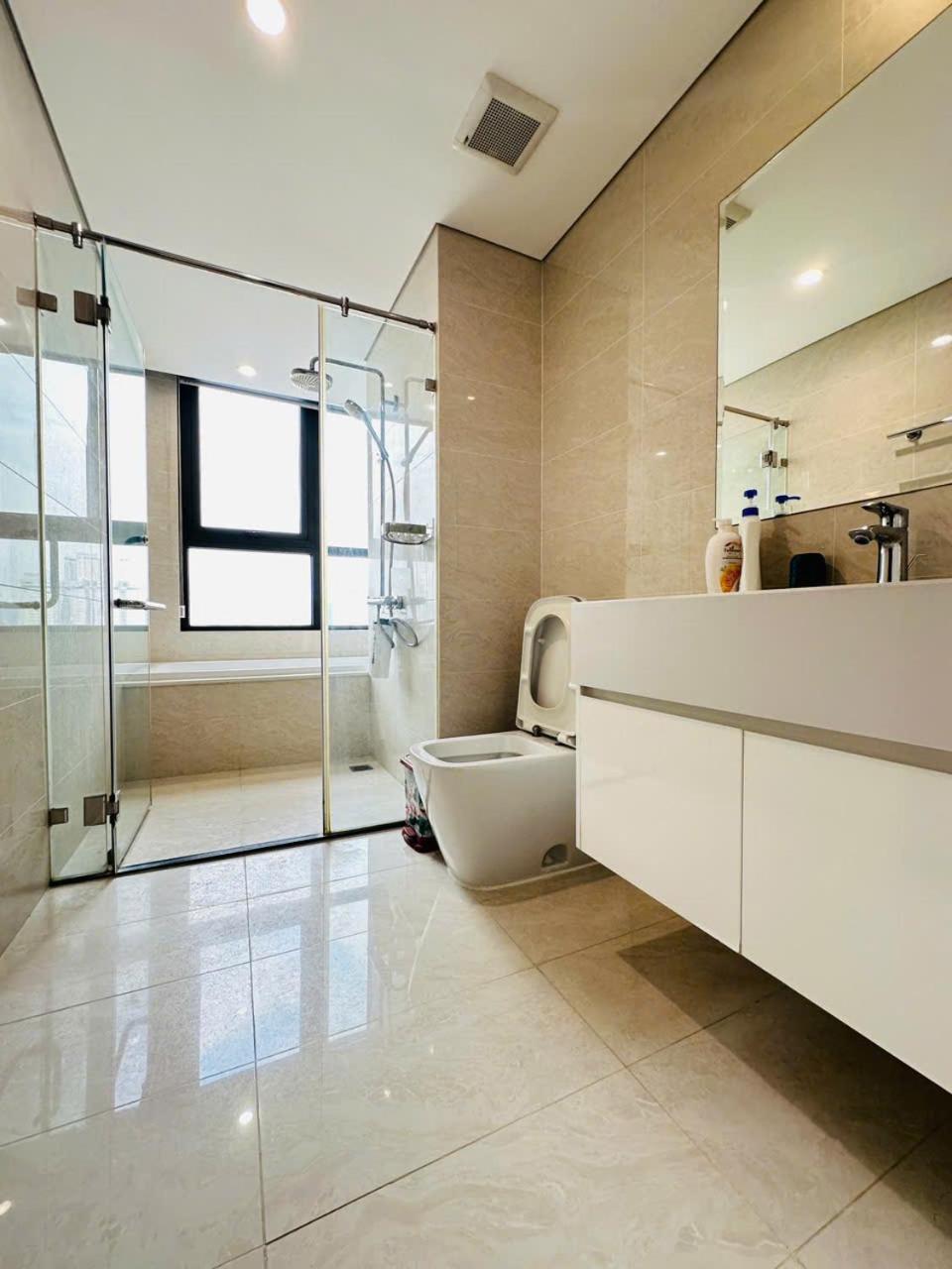 Vincom Plaza Vinhomes Sky Pham Hung My Dinh Apartment