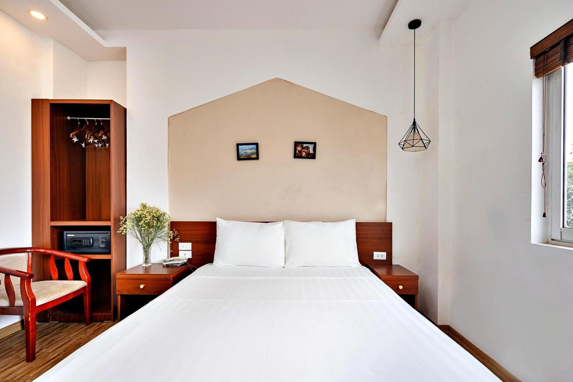 Serene Aparthotel