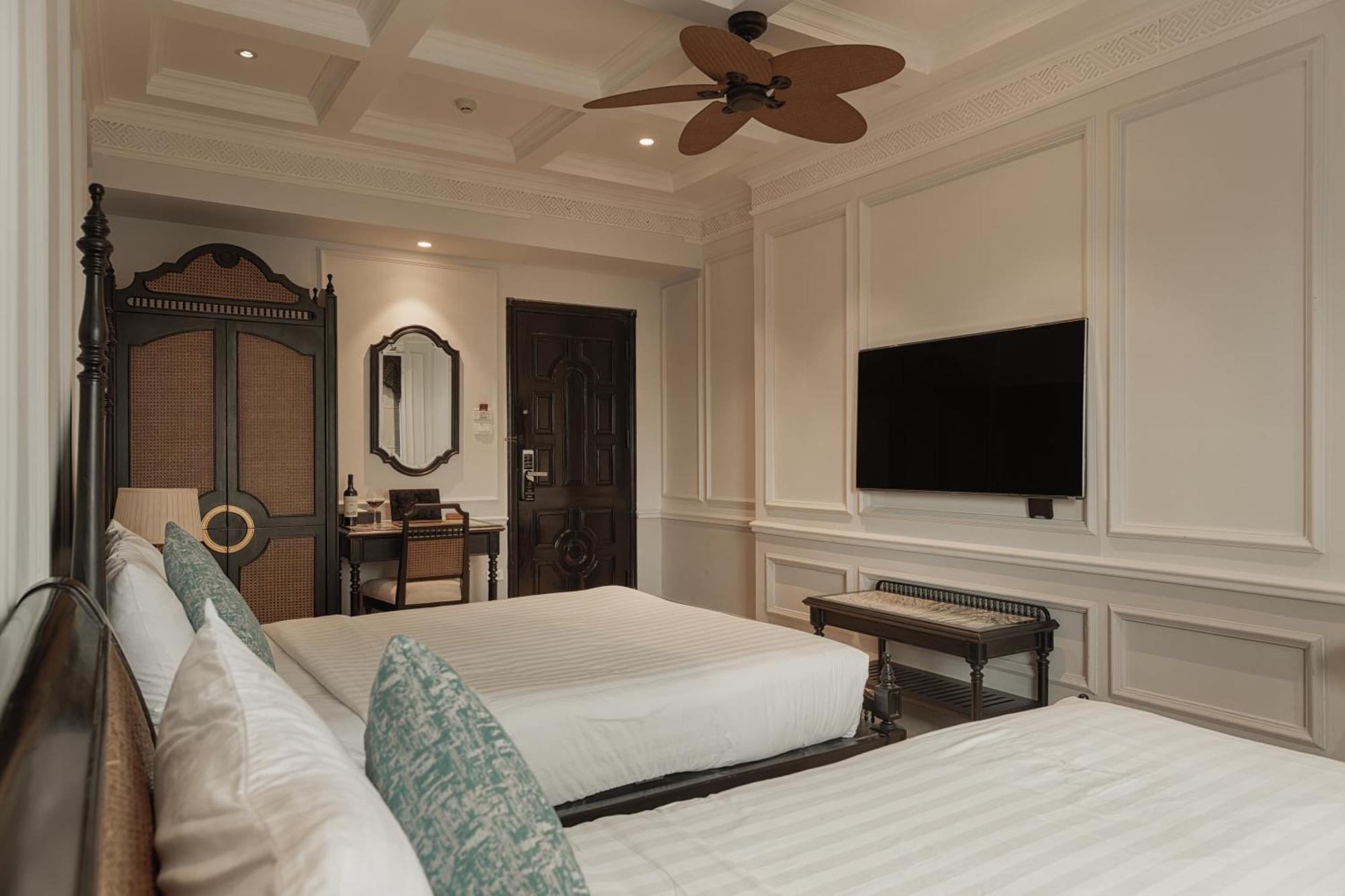 Graceful And Travel Hotel Hanoi