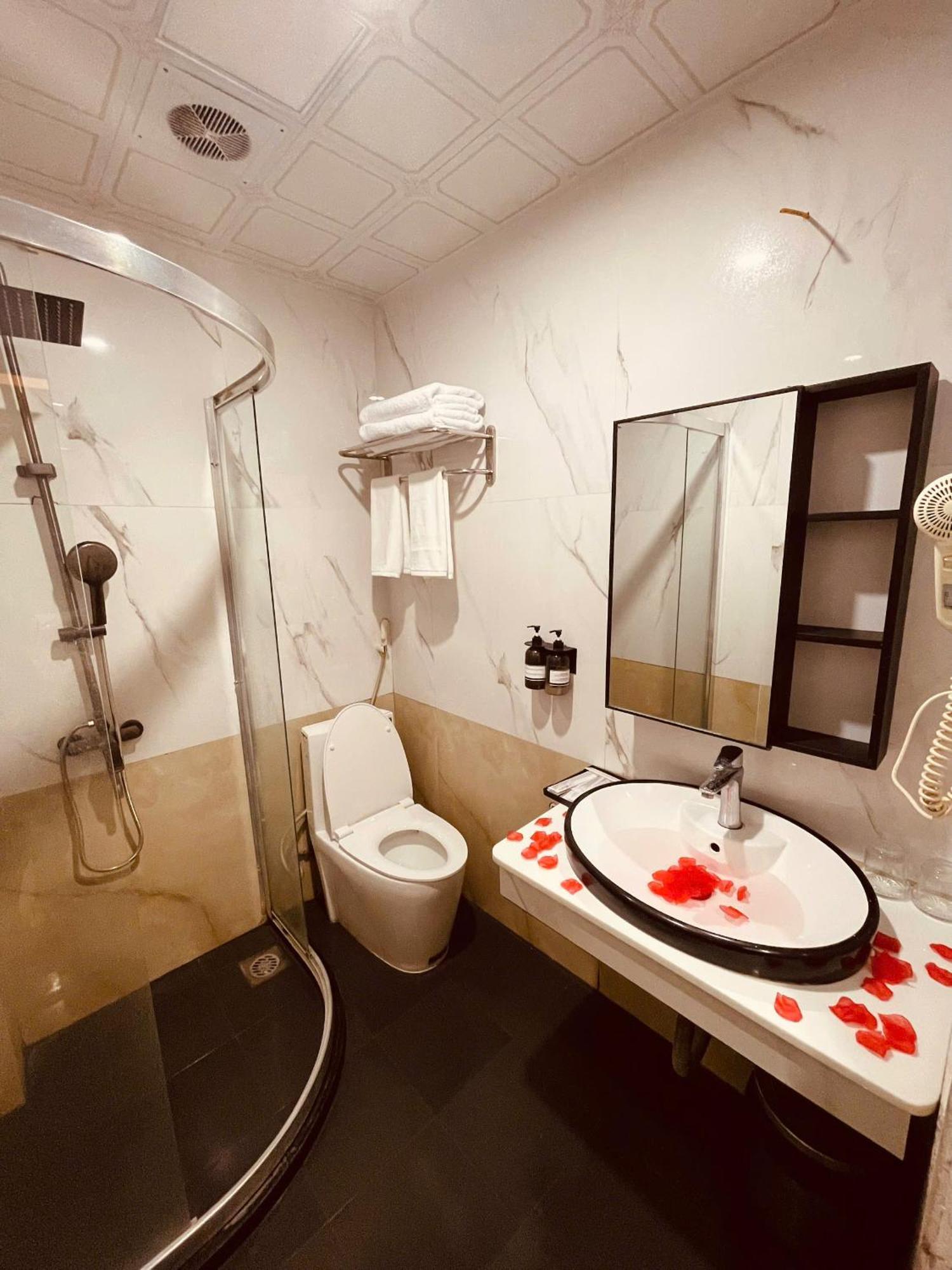 Hotel Nam Cuong X 3*