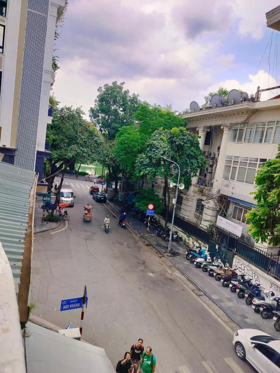 Cozy Fun 16 Hanoi
