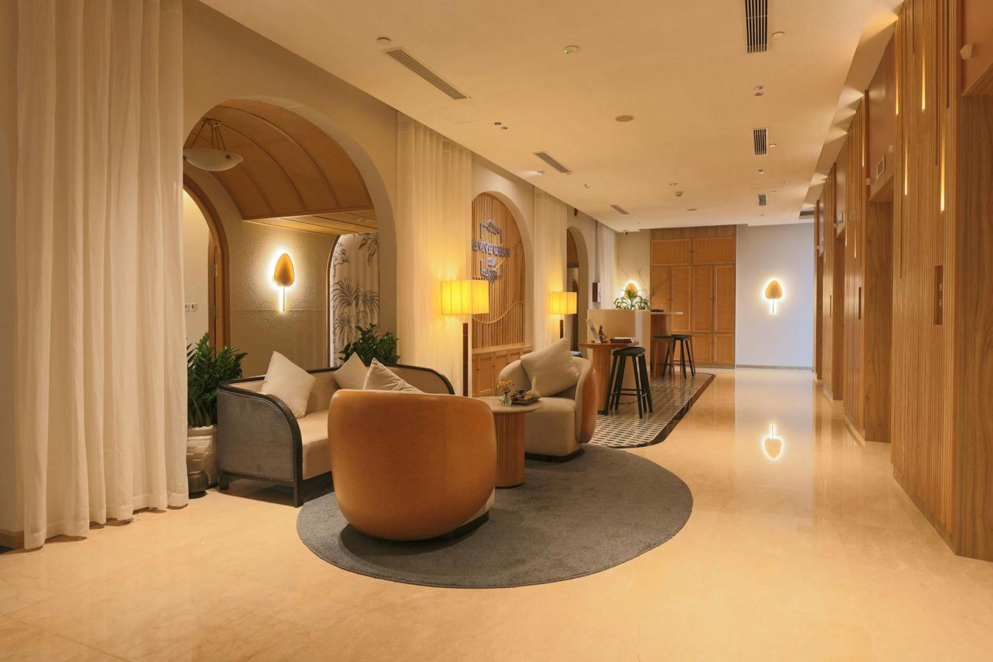 Hotel Sheraton West 5*