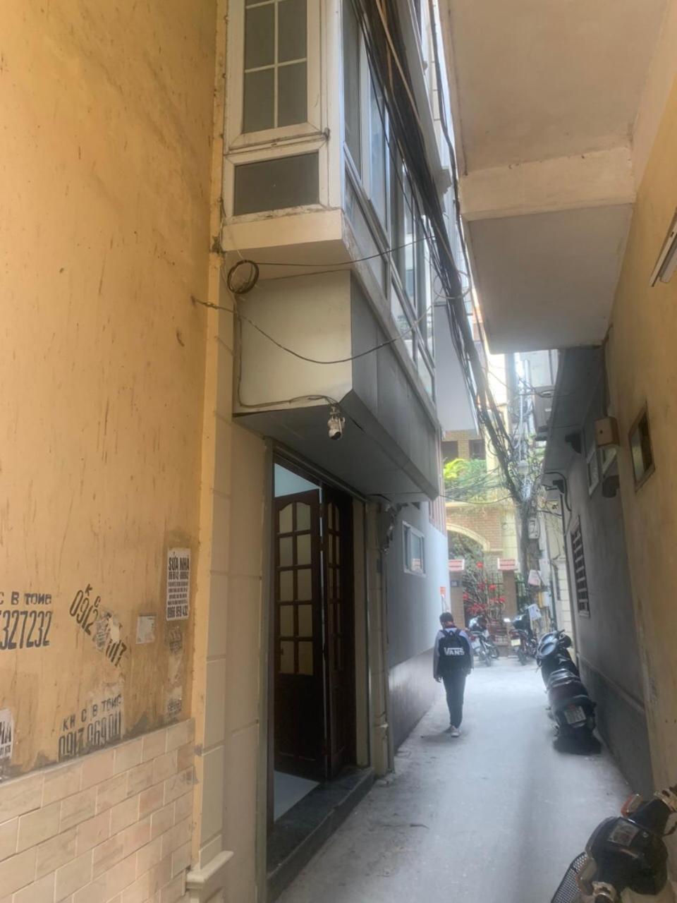 Bong House 5