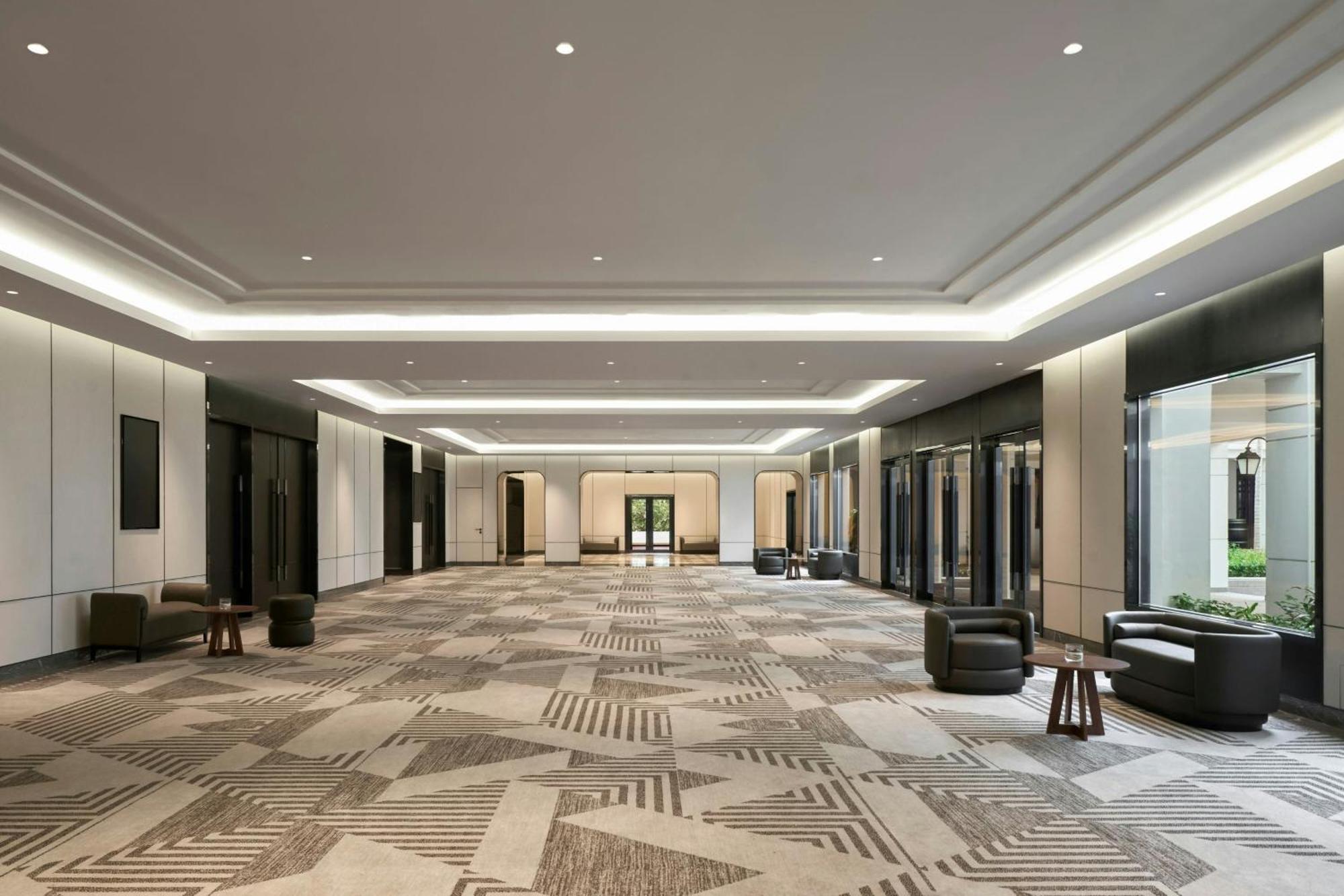 Sheraton Hotel 5*