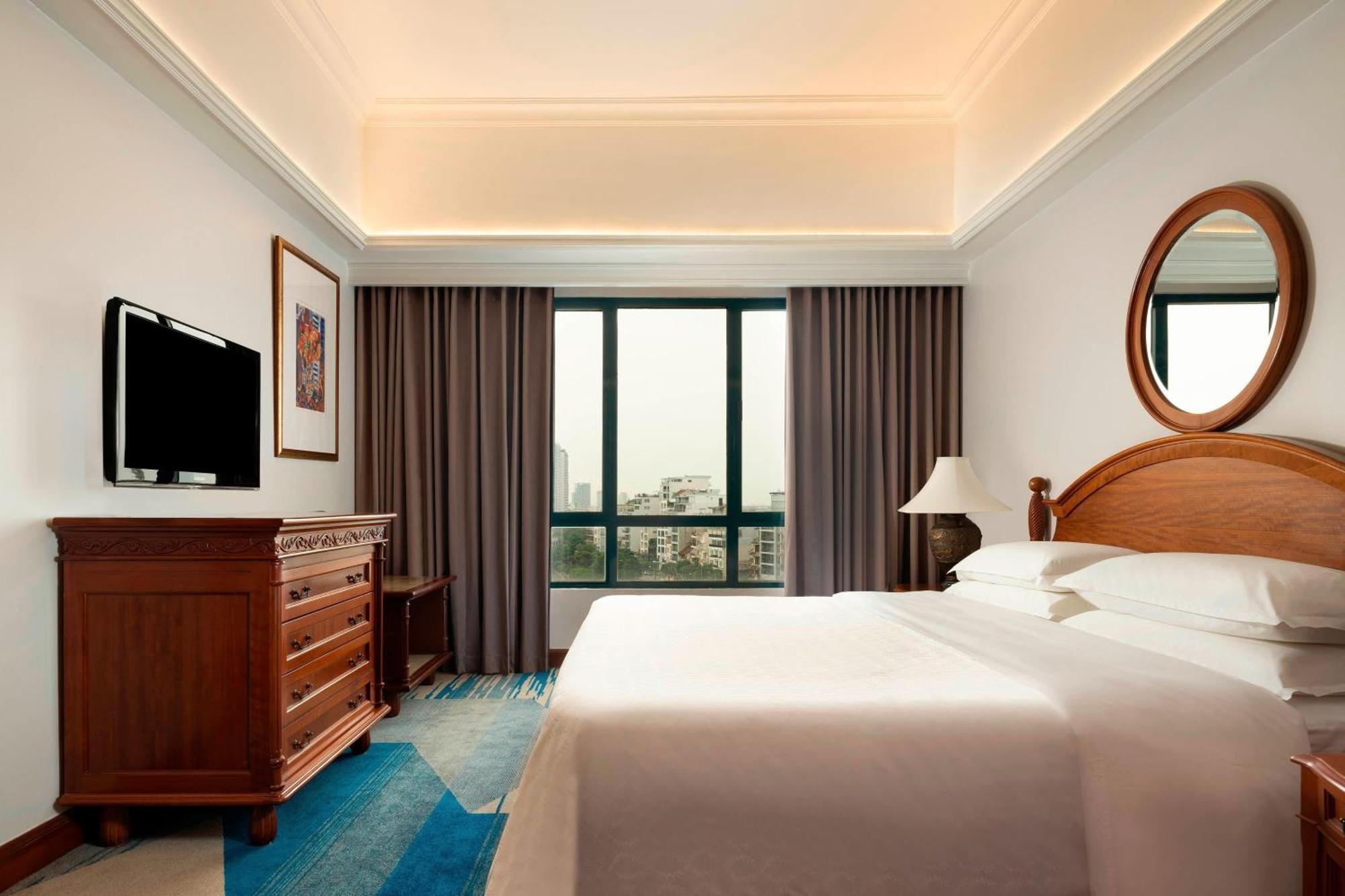 Sheraton Hotel 5*