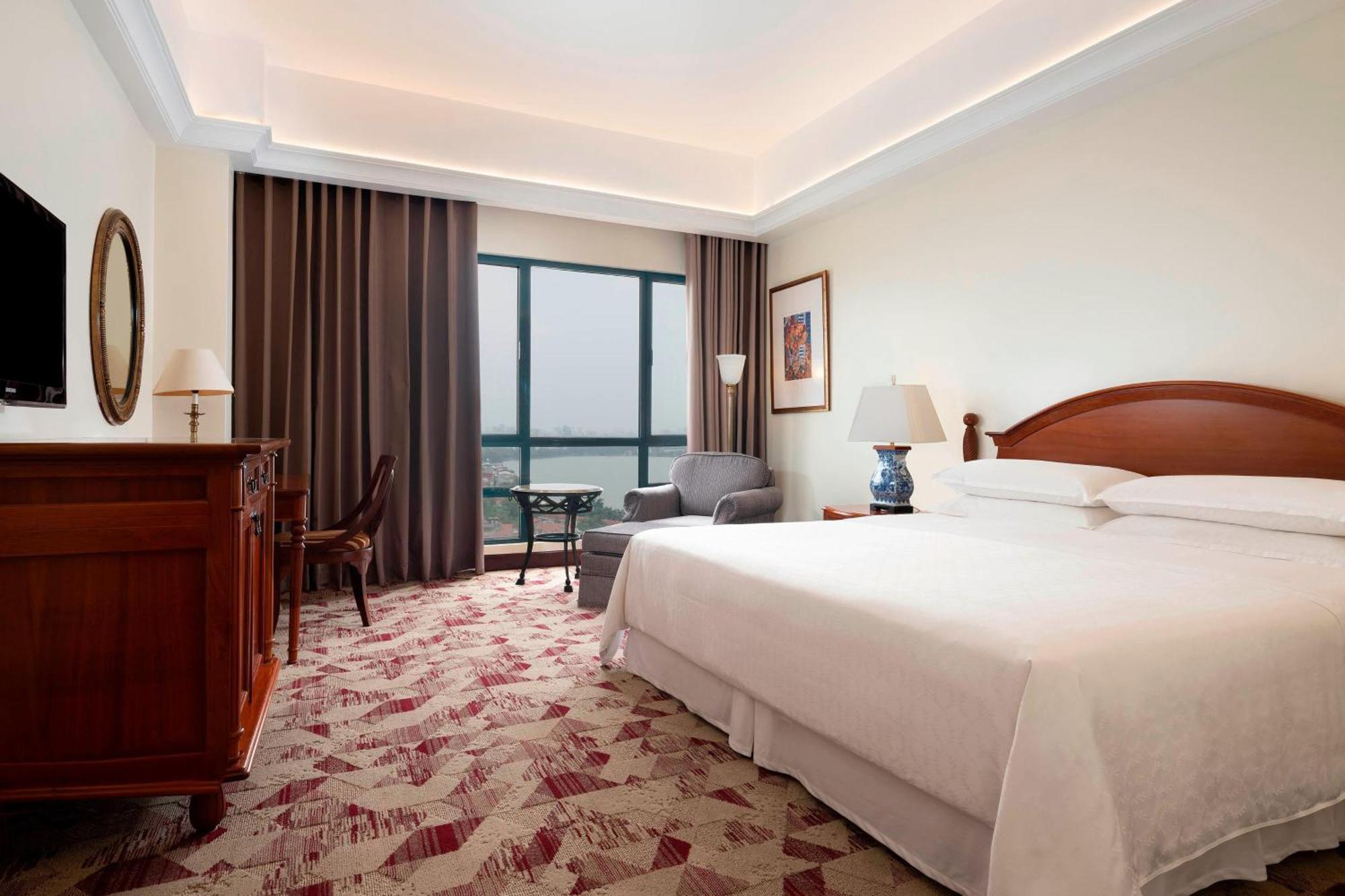 Sheraton Hotel Hanoi
