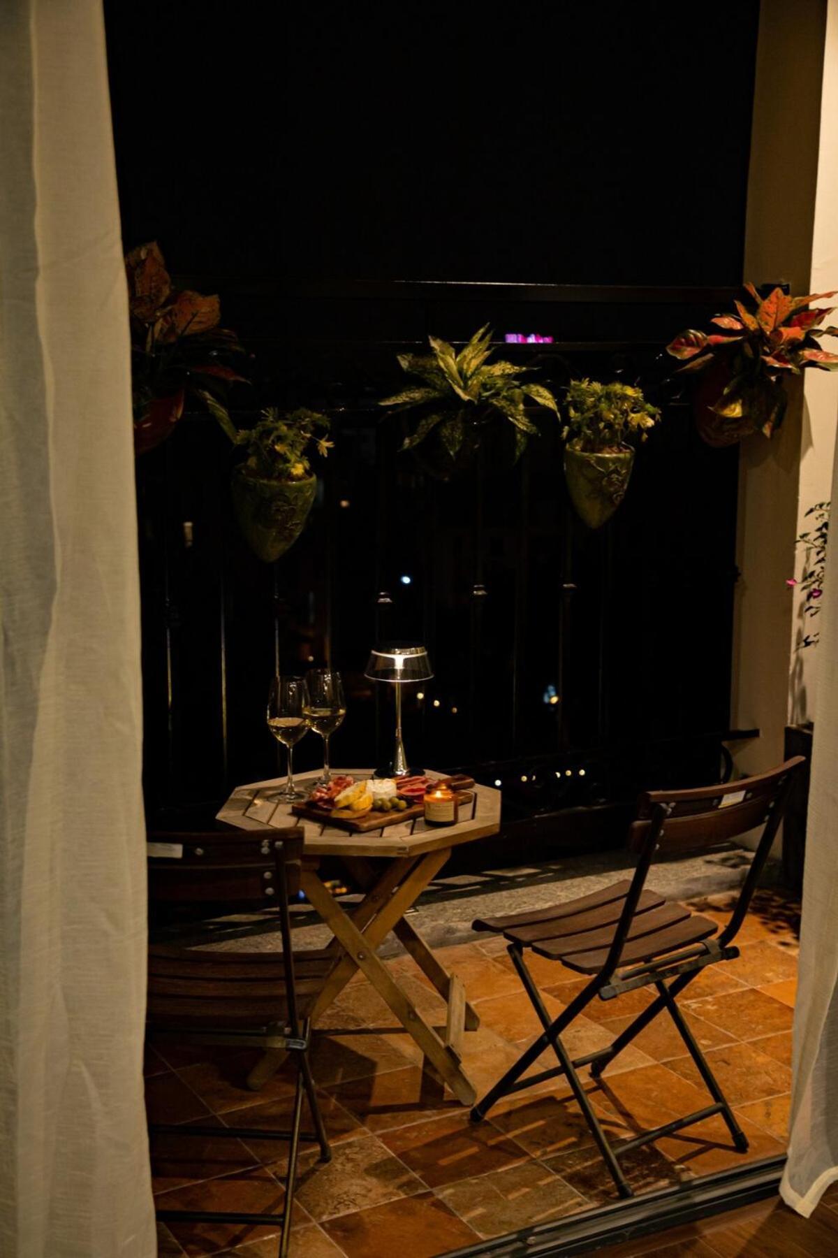 Eclectic & Popart 2 Bedroom With View Apartment Hanoi