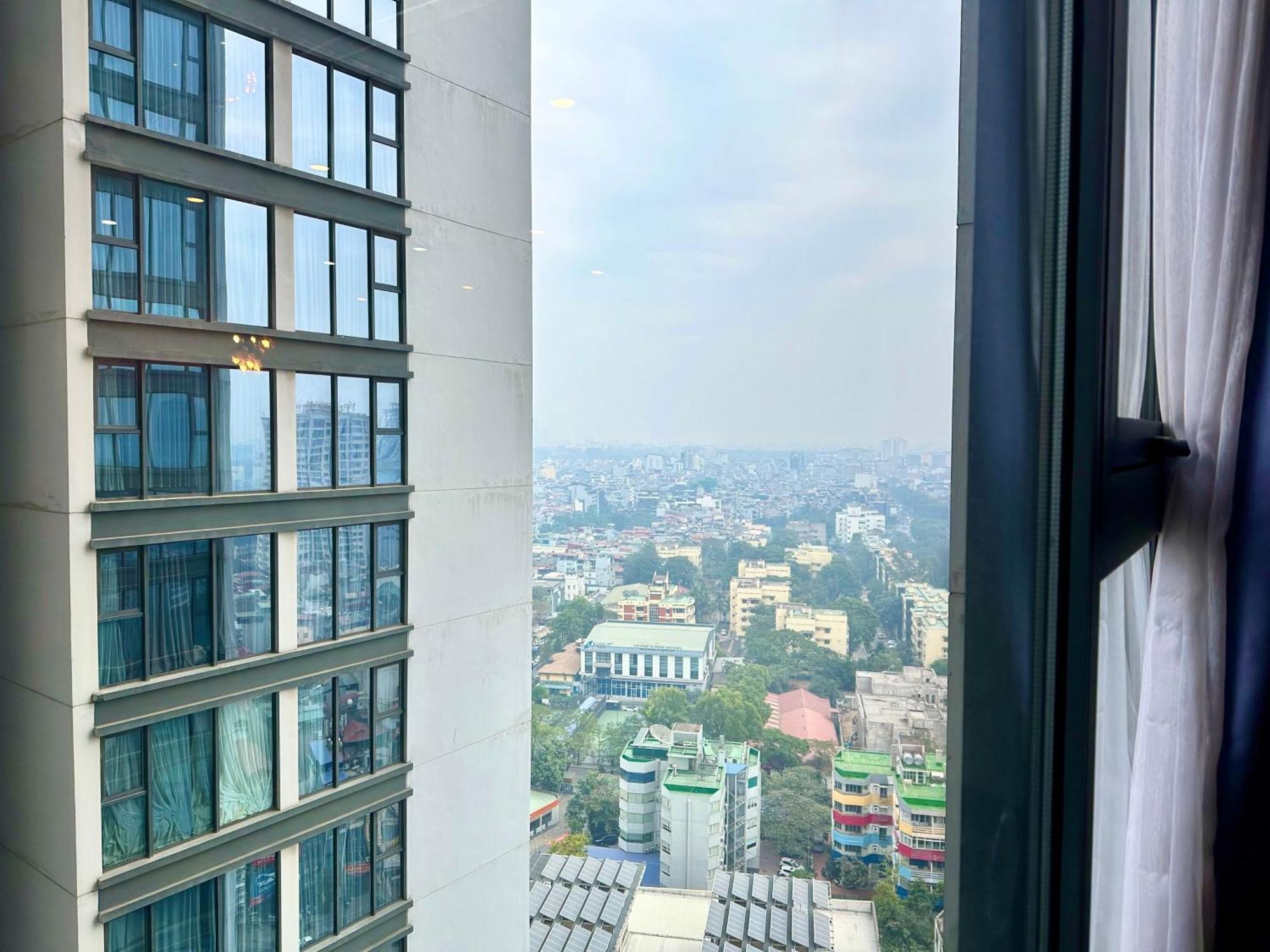 Luxury In Vinhomes Metropolis