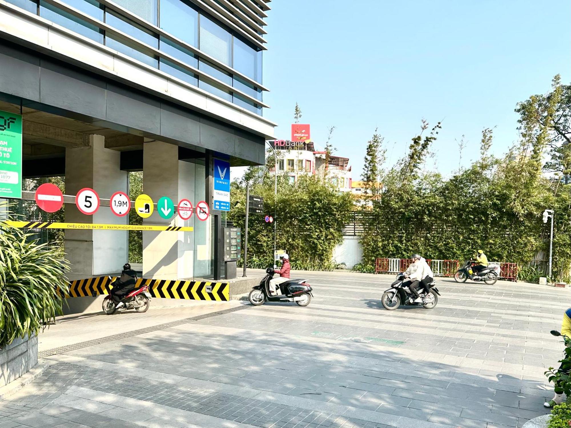 Apartment Luxury In Vinhomes Metropolis Hanoi
