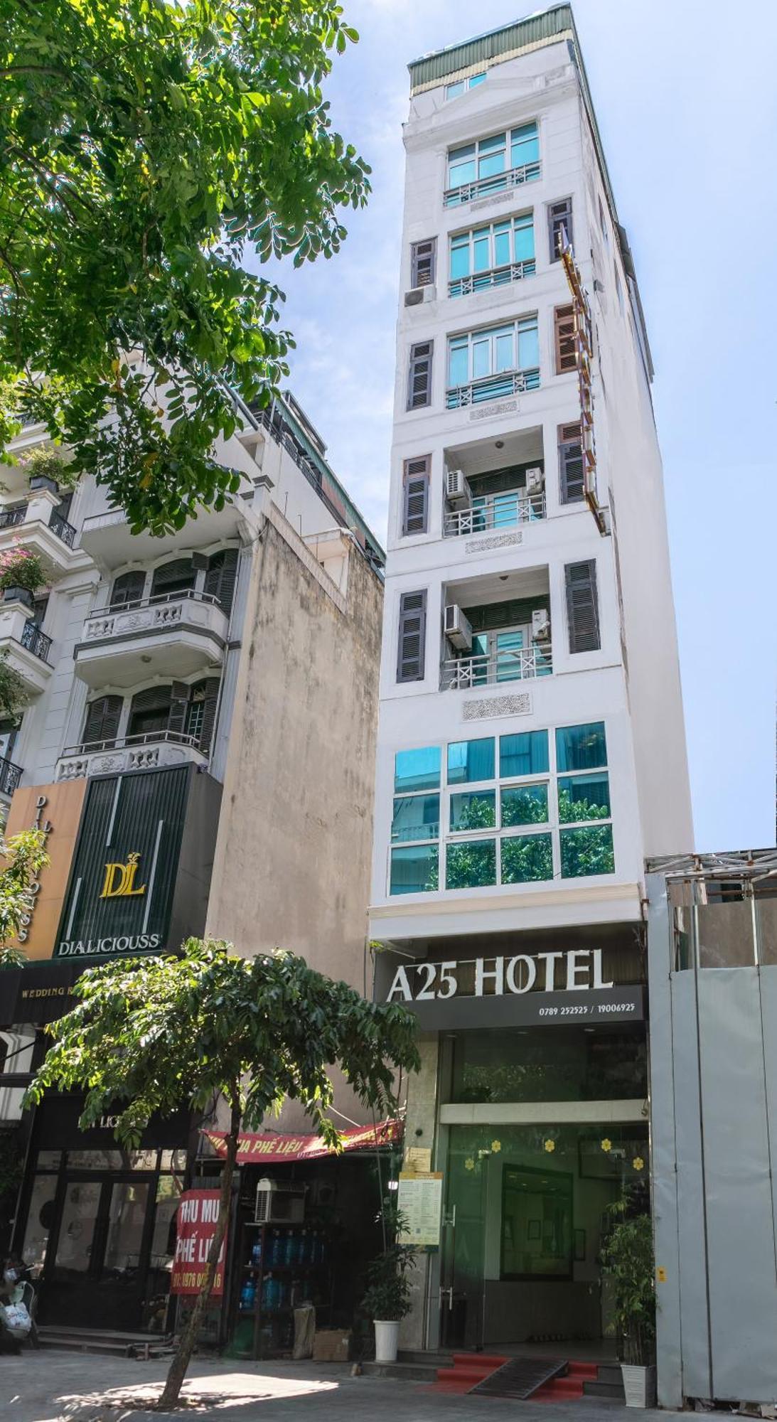 A25 - 53 Tue Tinh Motel 2*