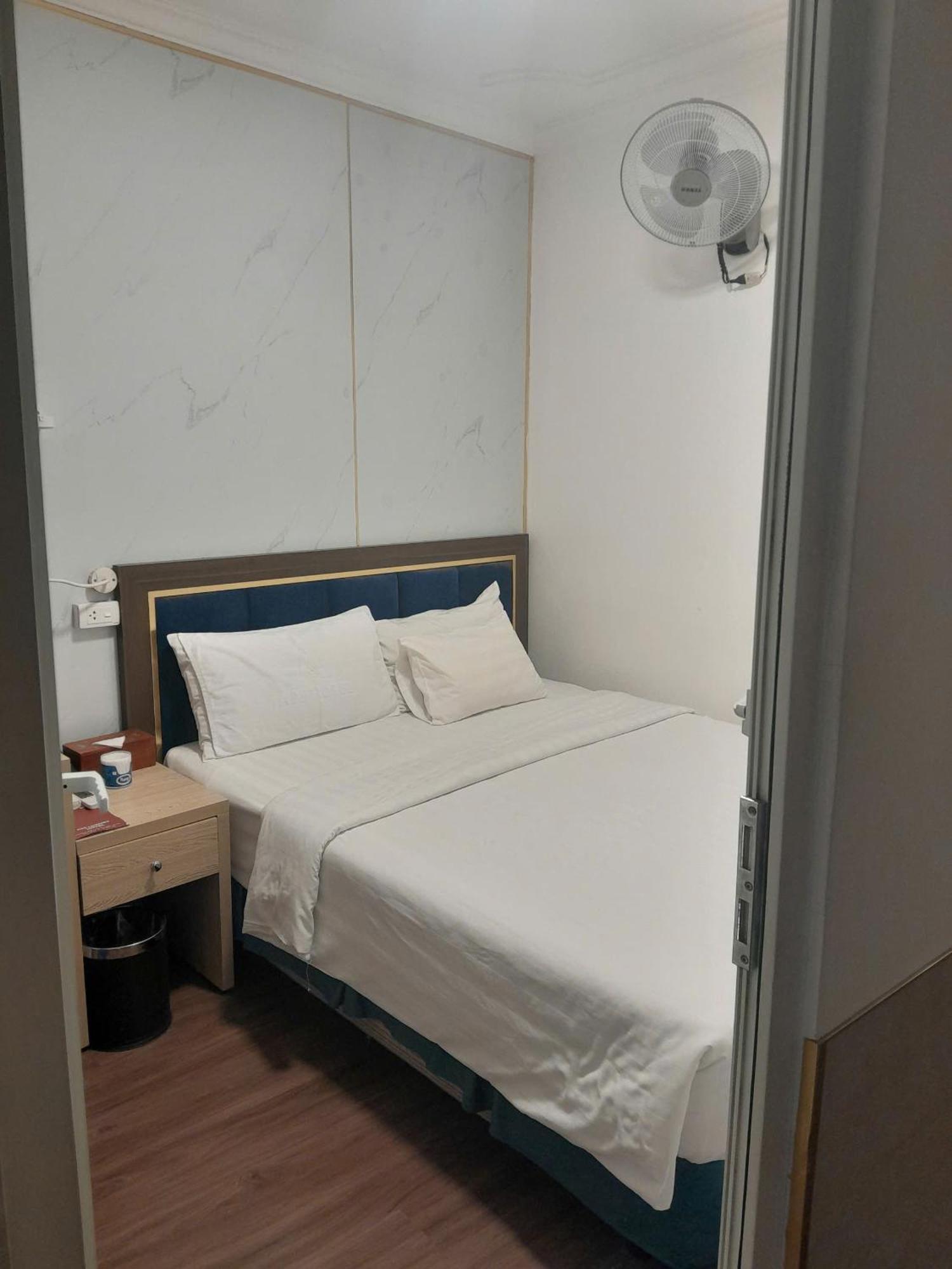 A25 - 53 Tue Tinh Motel Hanoi