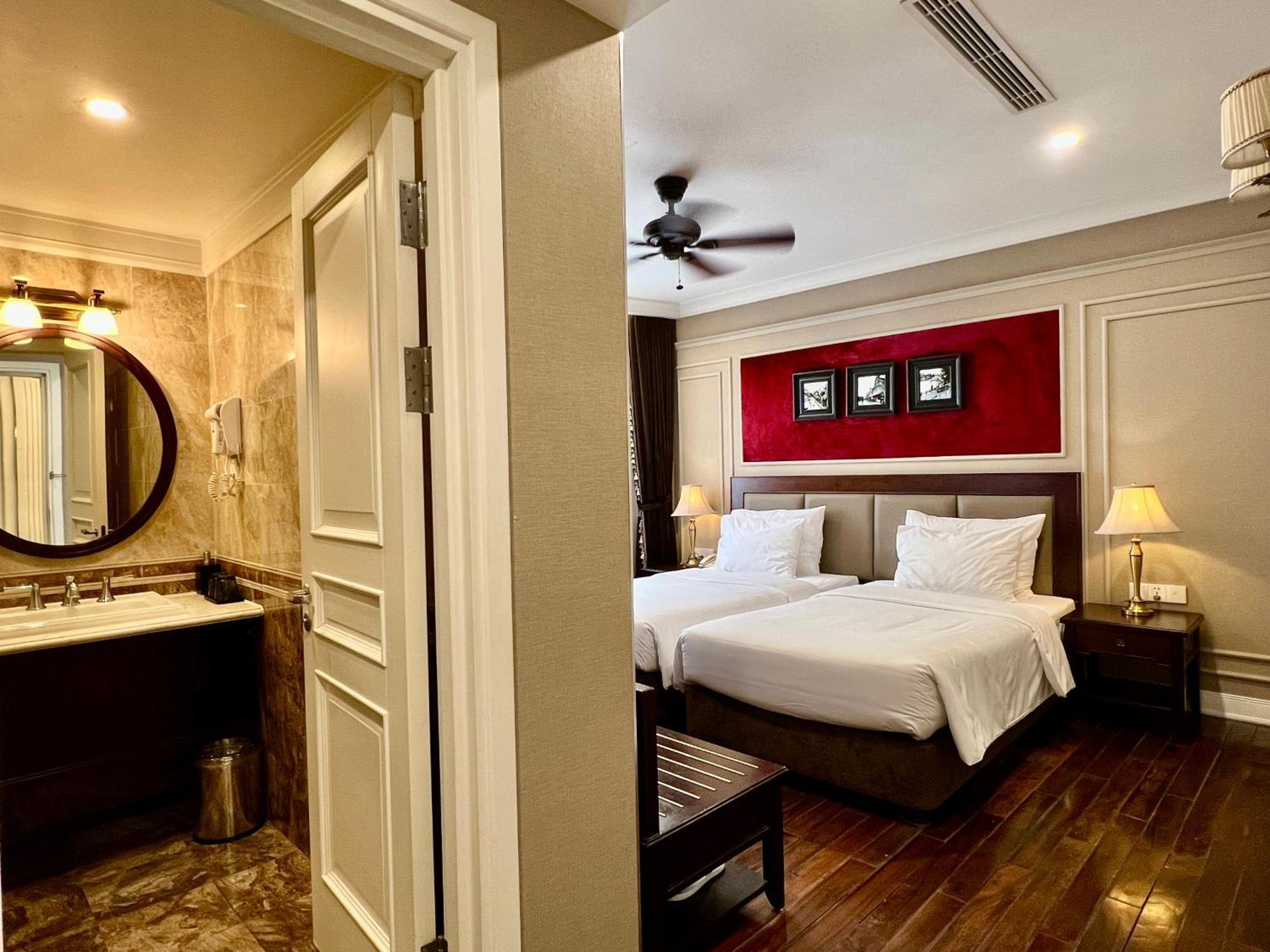 Du Monde Hotel 4*