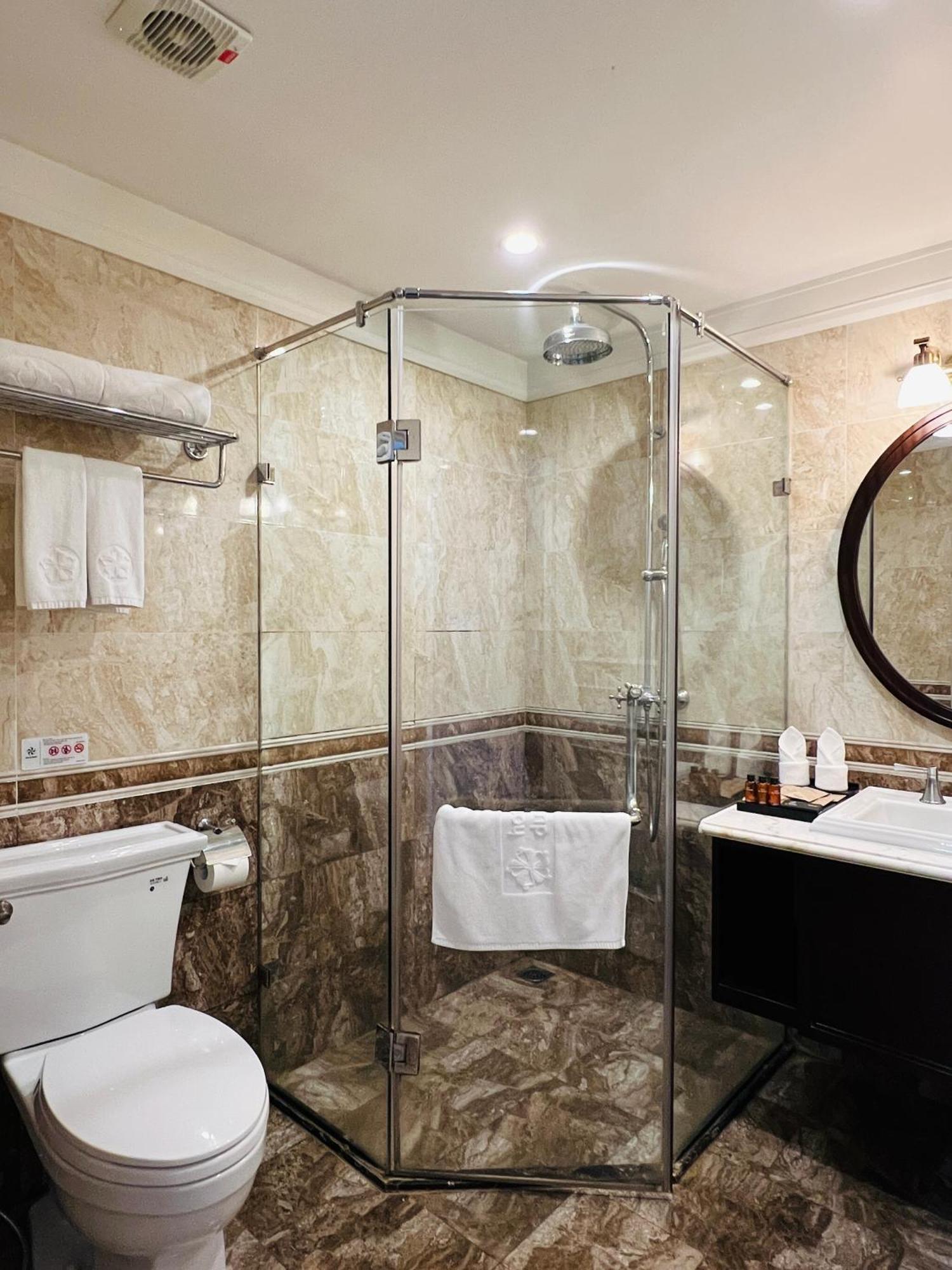 Du Monde Hotel 4*