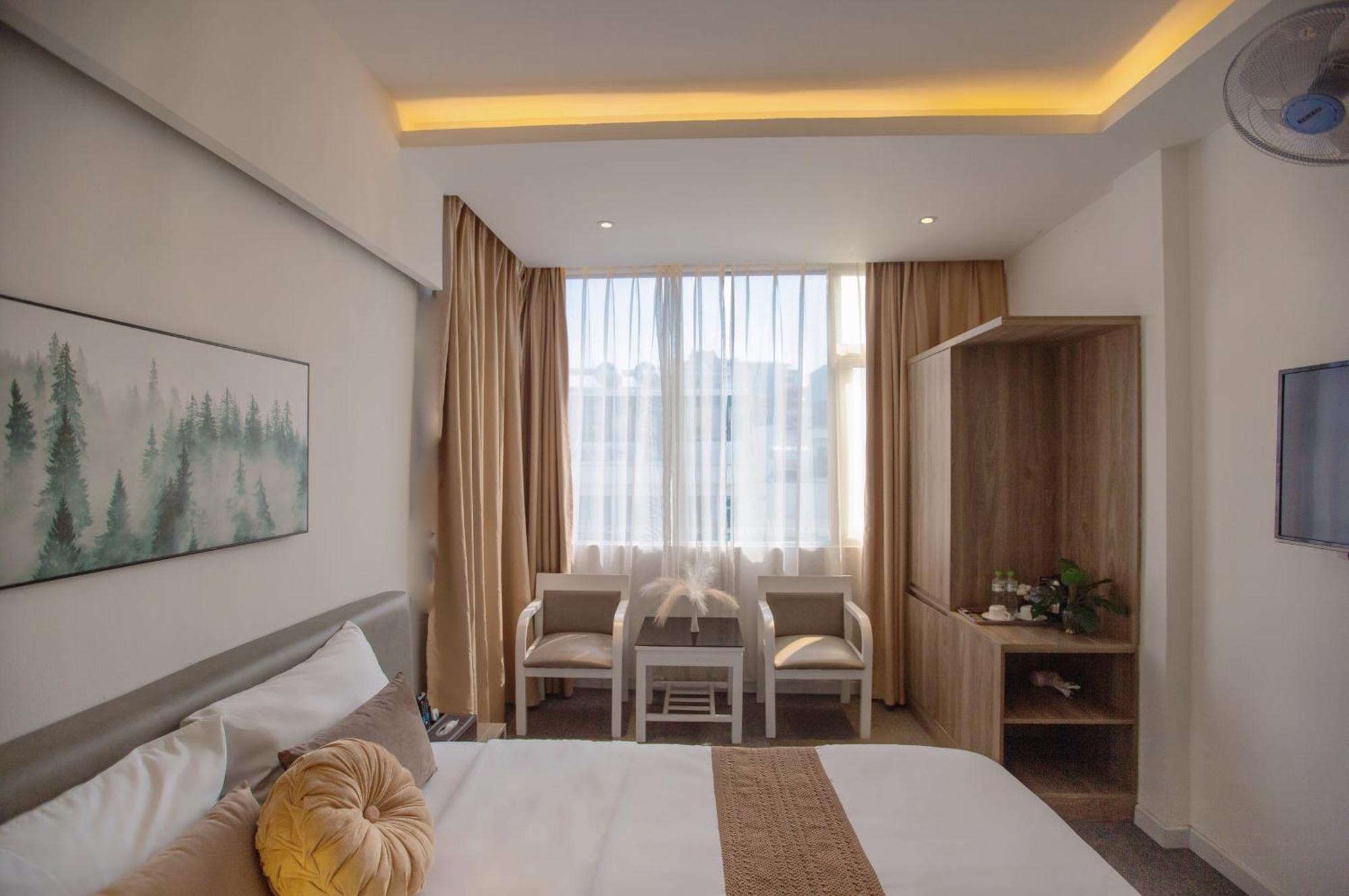 Hotel Keypad - 28 Dich Vong Hau 3*