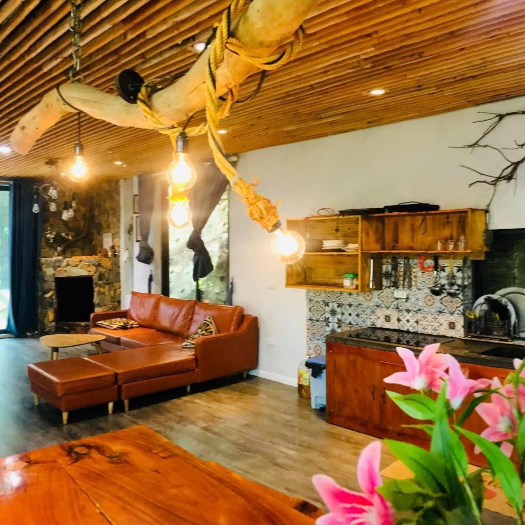 De'bay - Stone House In The Forest Villa