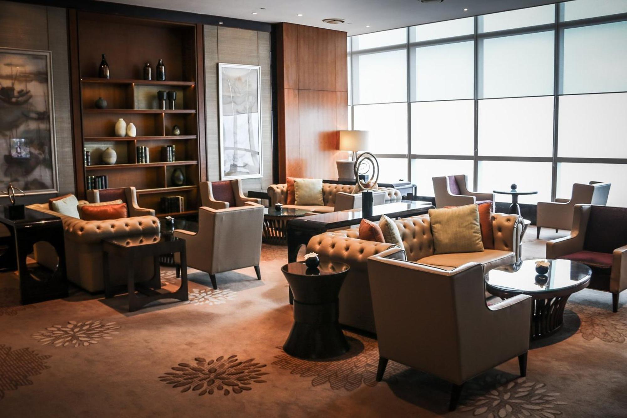 Intercontinental Landmark72 By Ihg Hotel