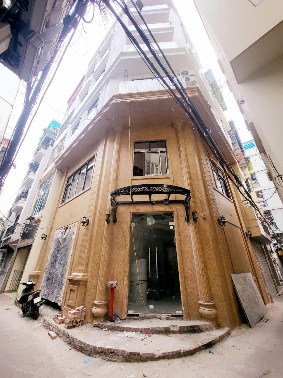 Guest house Amazing Housing & Hanoi