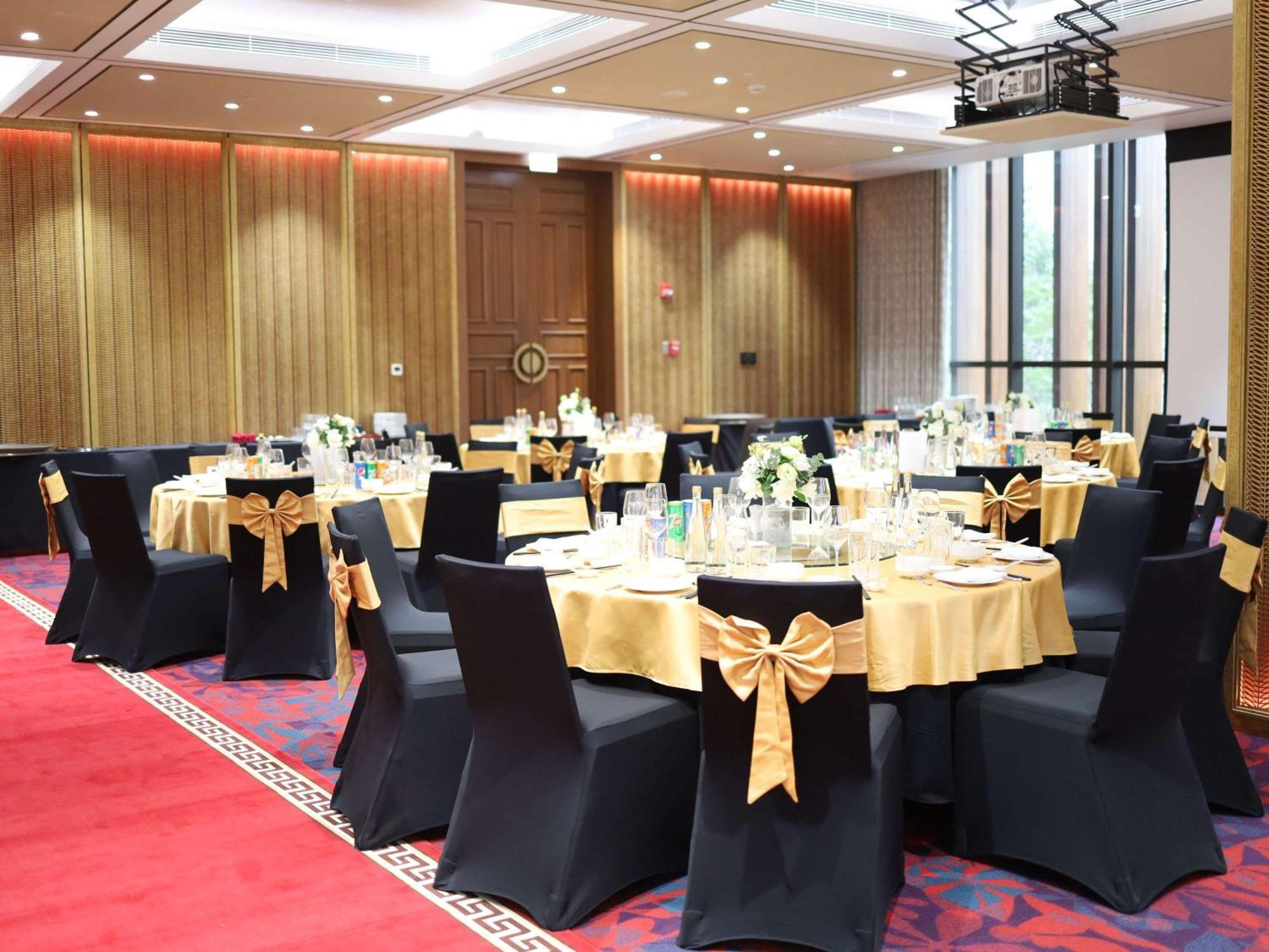 Grand Mercure