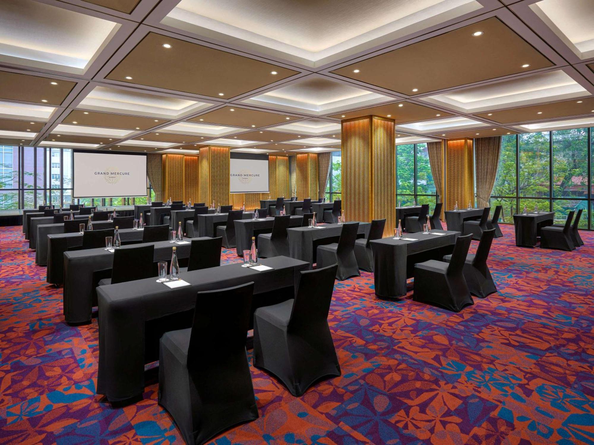 Grand Mercure Hotel