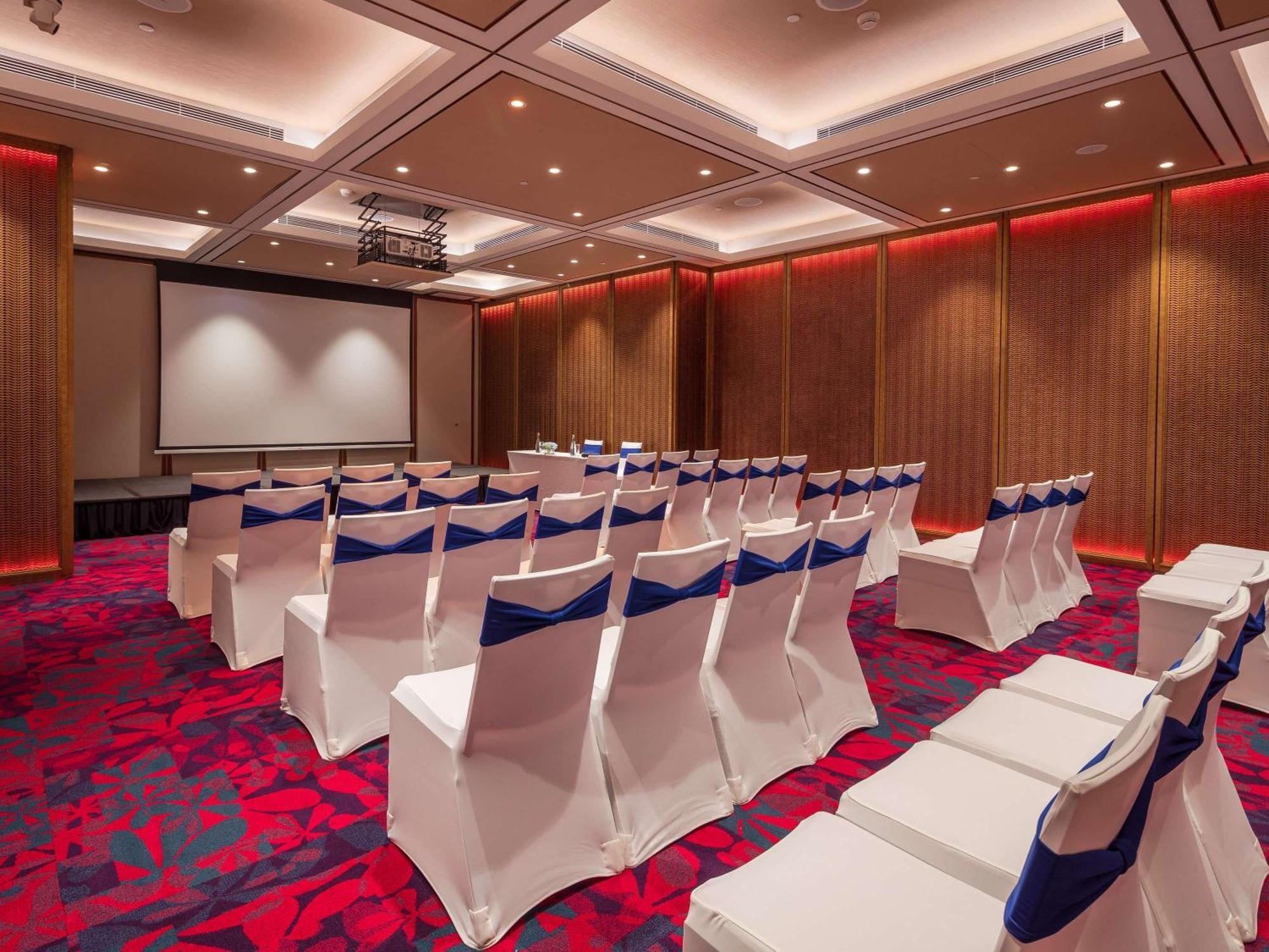 Grand Mercure Hotel Hanoi