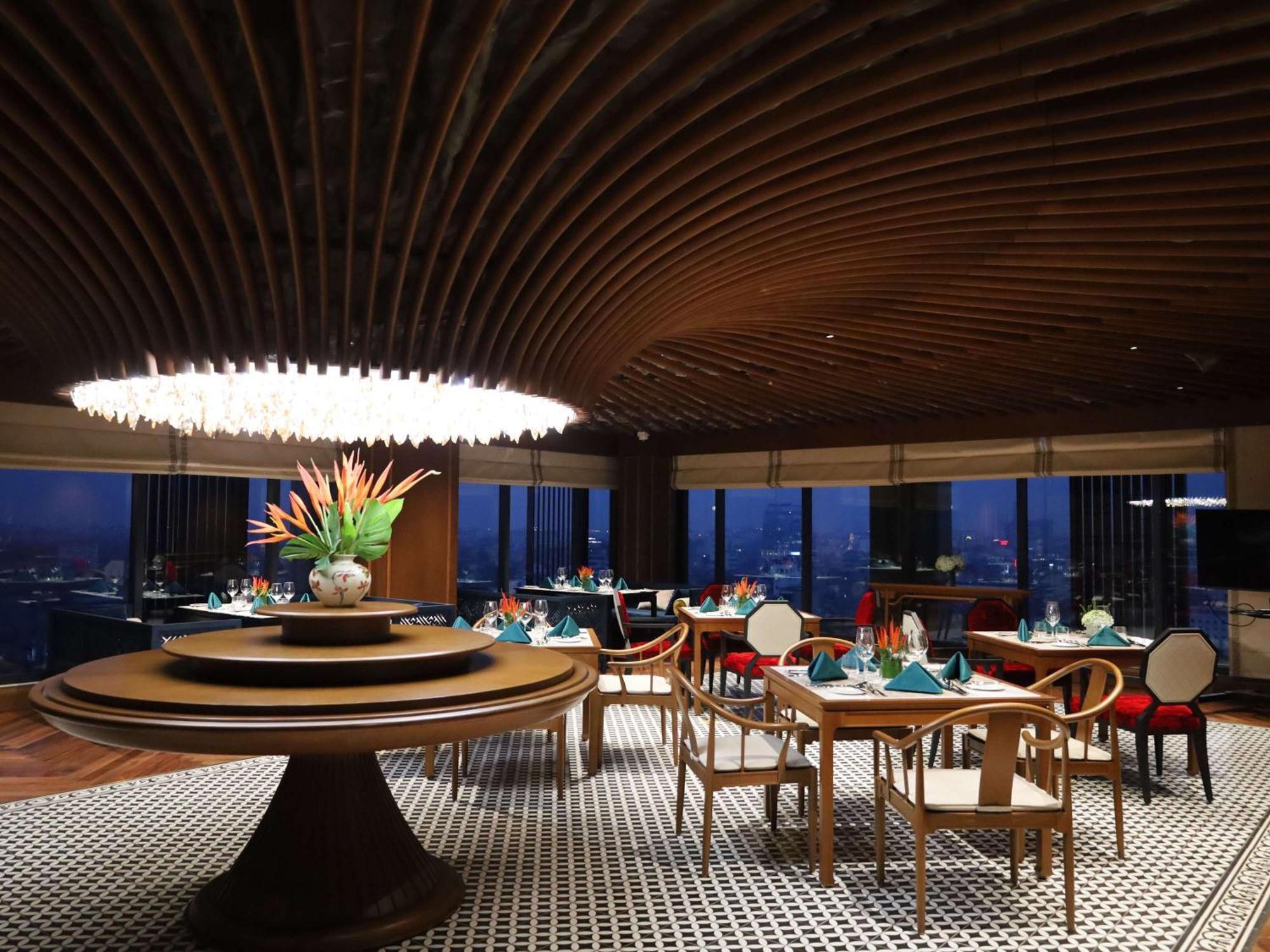 Hotel Grand Mercure Hanoi