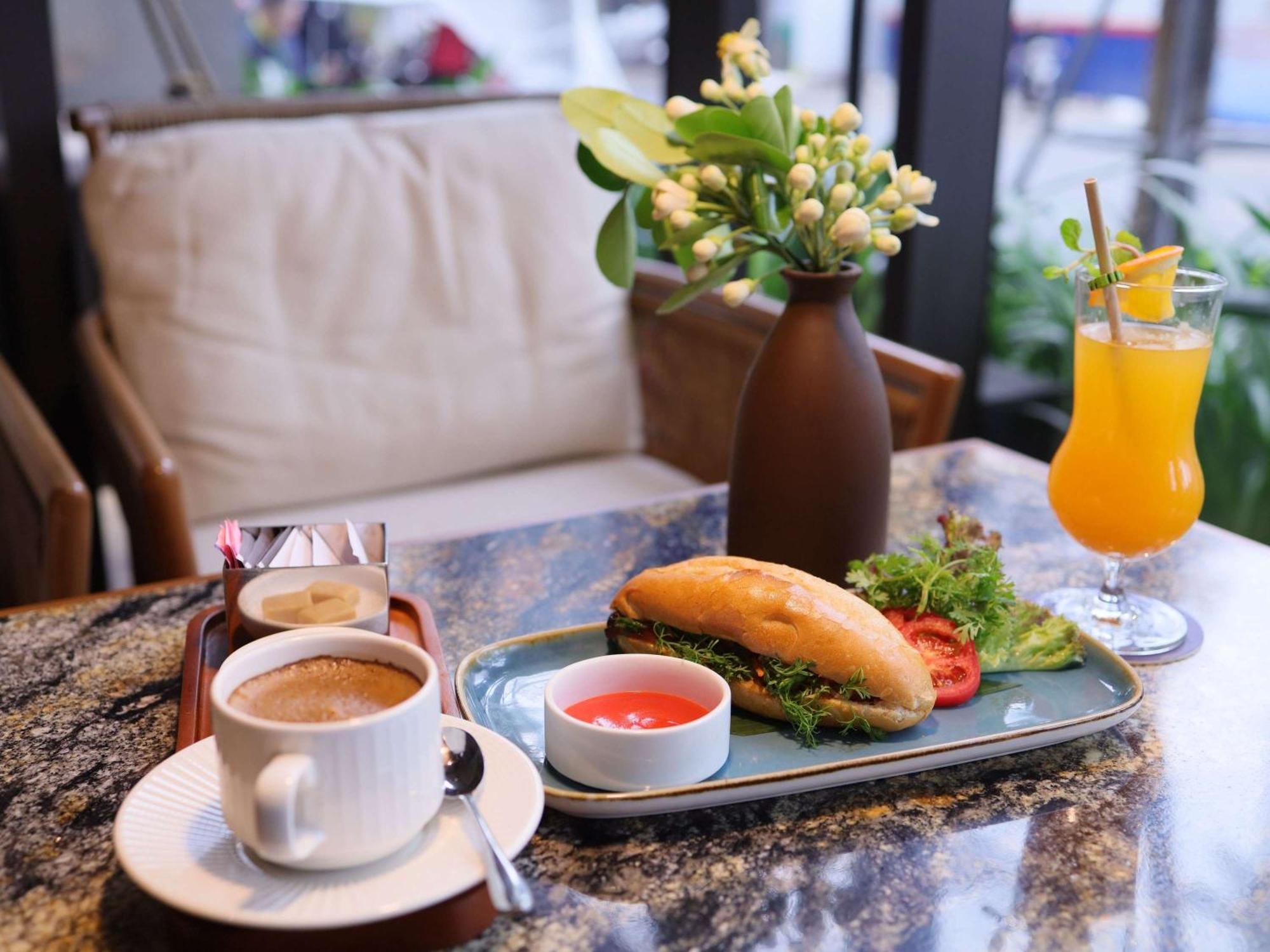Grand Mercure 5* Hanoi