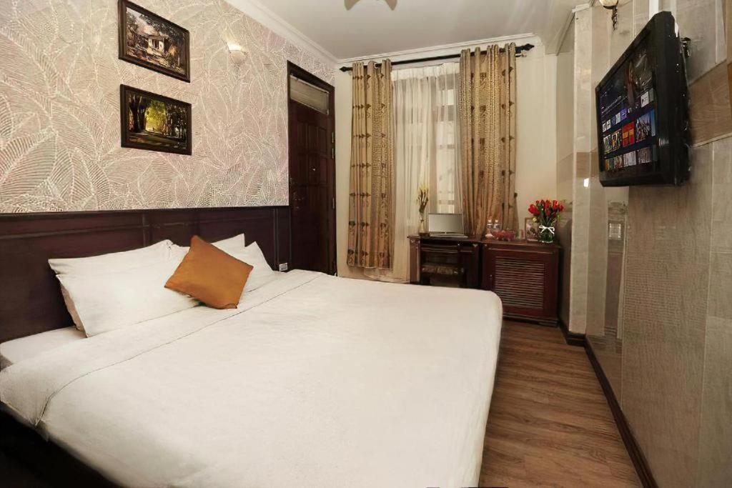 Golden Lotus & Hotel Hanoi