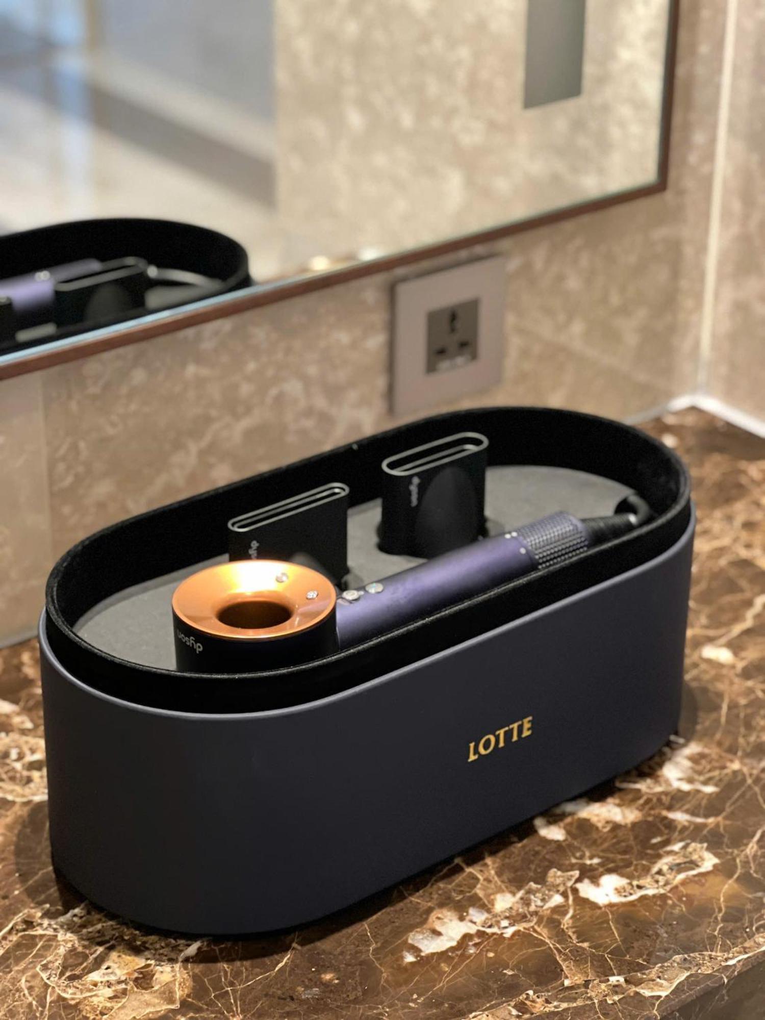 Lotte Hotel