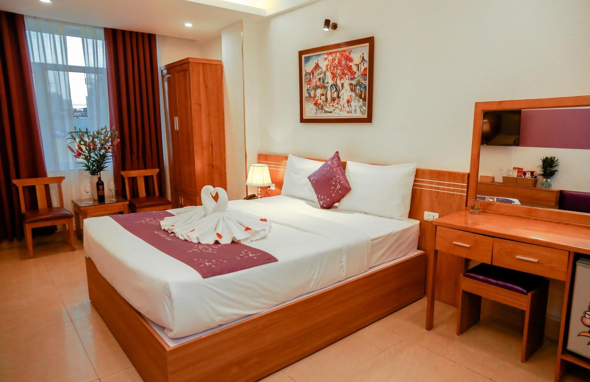 Aloha Khách sạn 2*