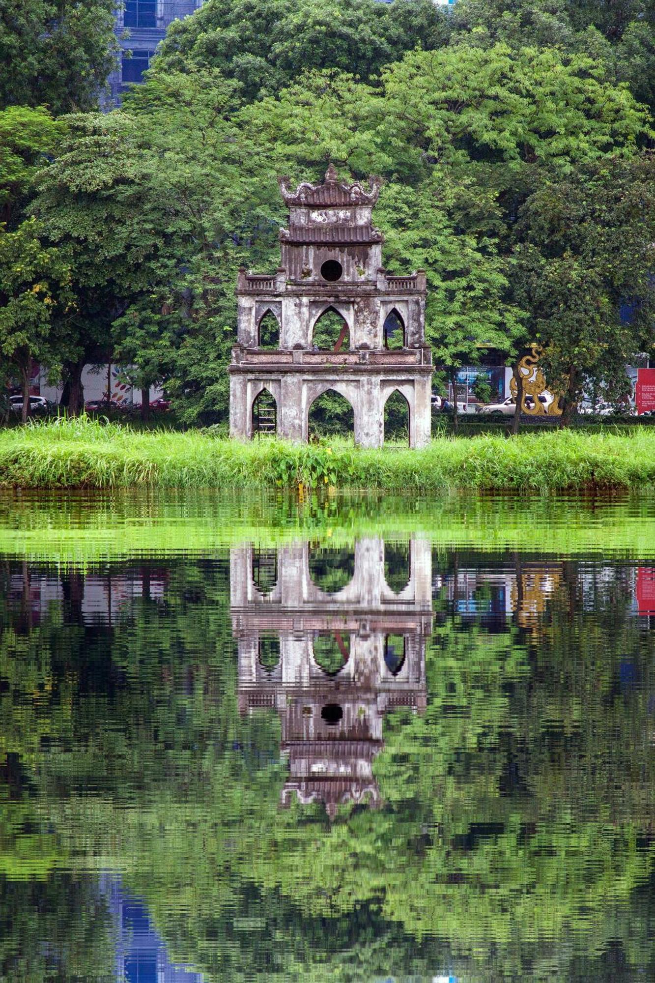 Minasi Hanoioi Lakeside
