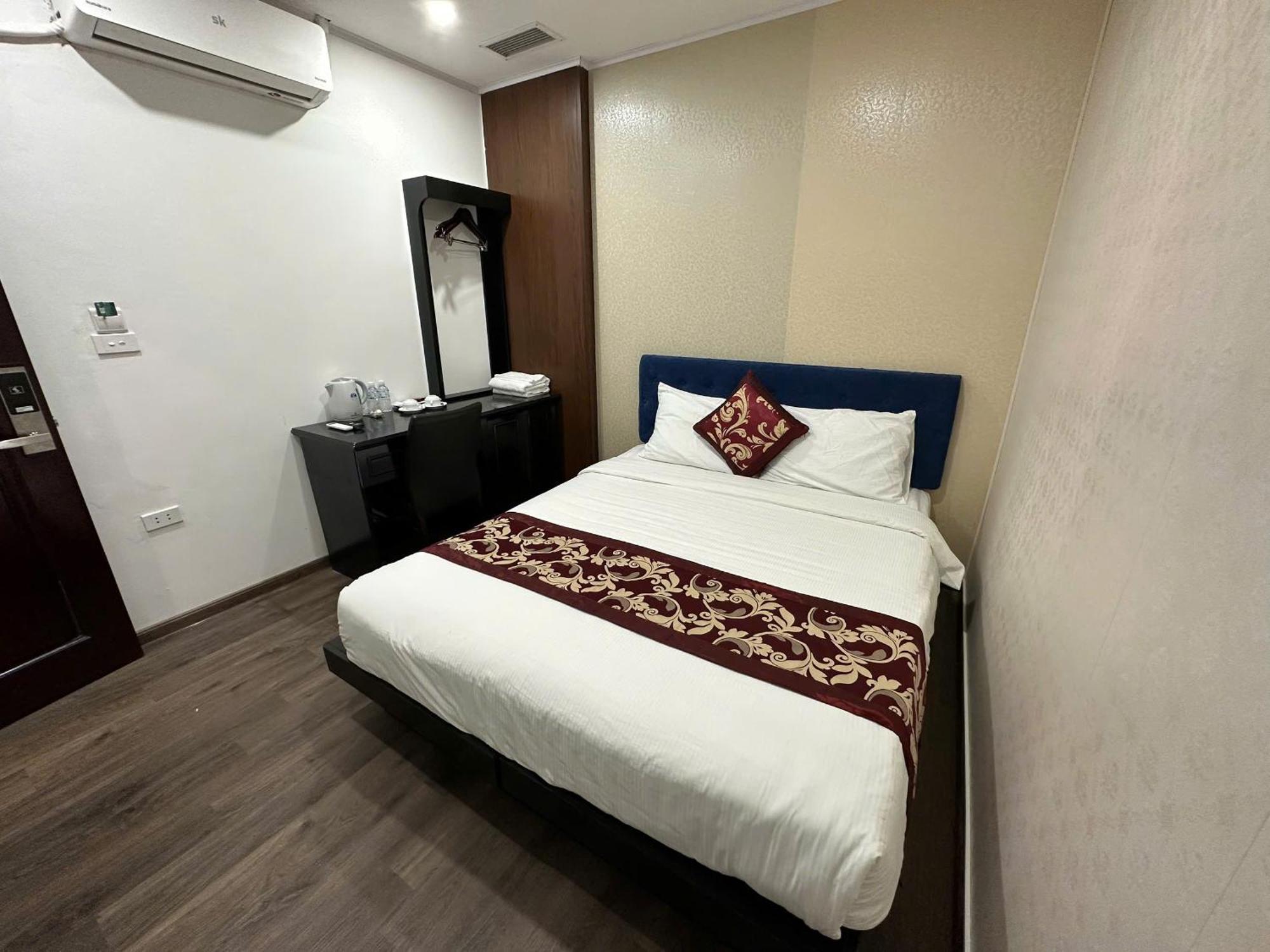 Hotel Traveller House