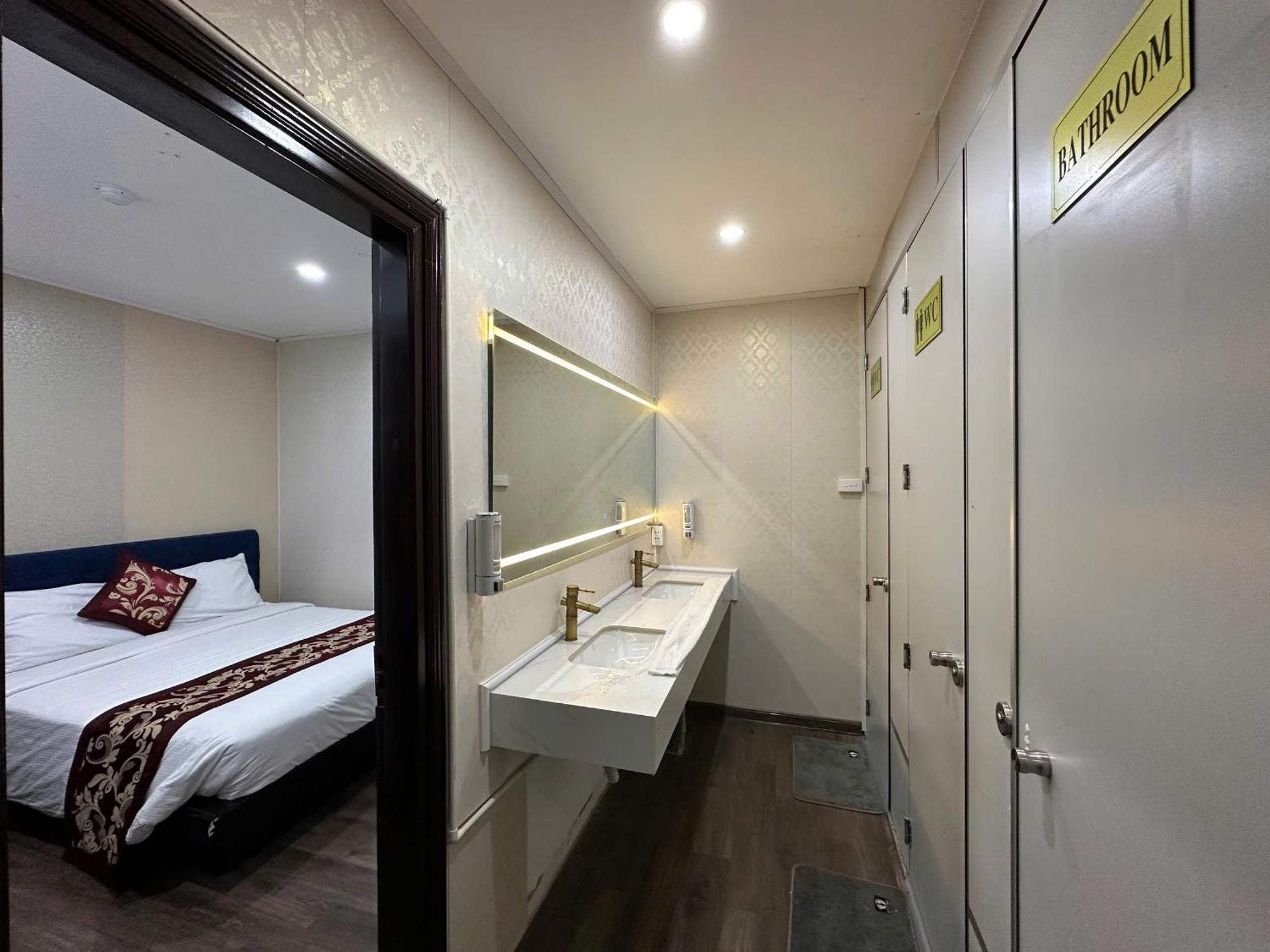 Traveller House * Hanoi