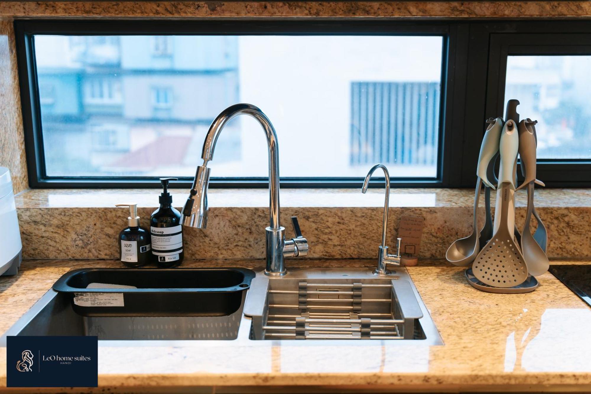Apartment -natural Light -projector -spacious - 2br Incenter